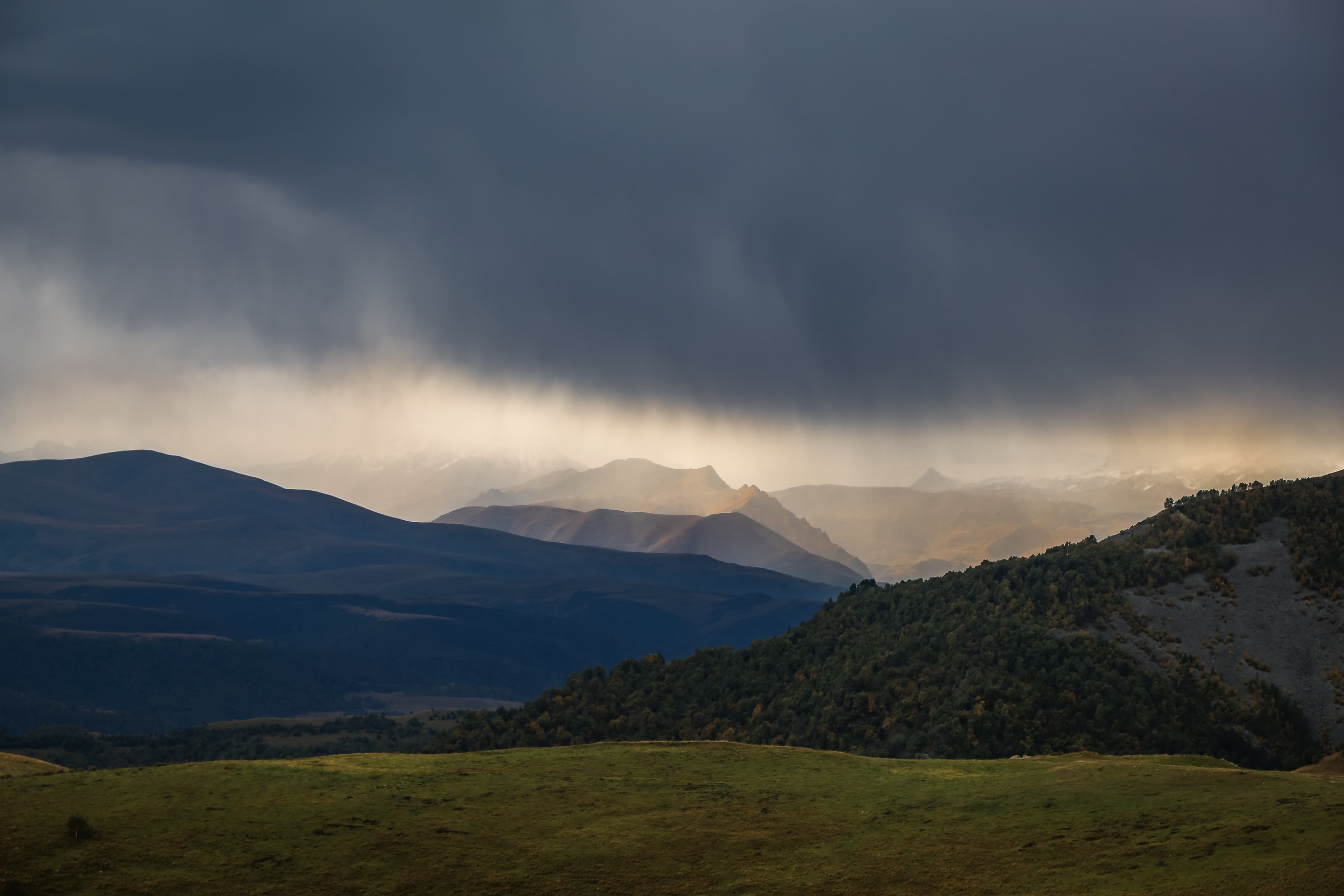 Кавказ: Беспощадный Бермамыт. Дарья Письменюк / Darya Leitstern — фотограф, музыкант, журналист, путешественник