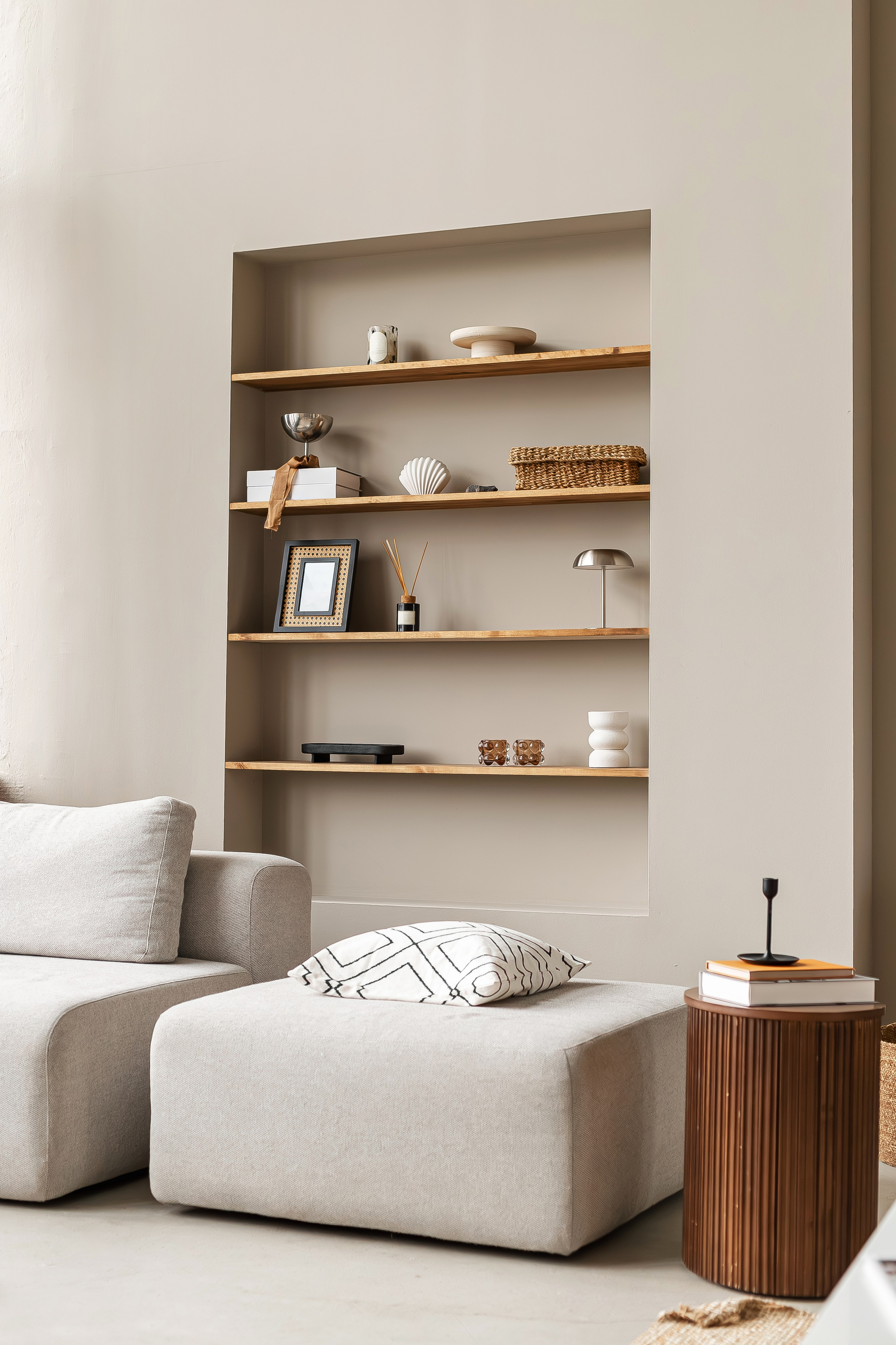 Интерьеры и предметная съемка. Портретный и семейный фотограф в Минске