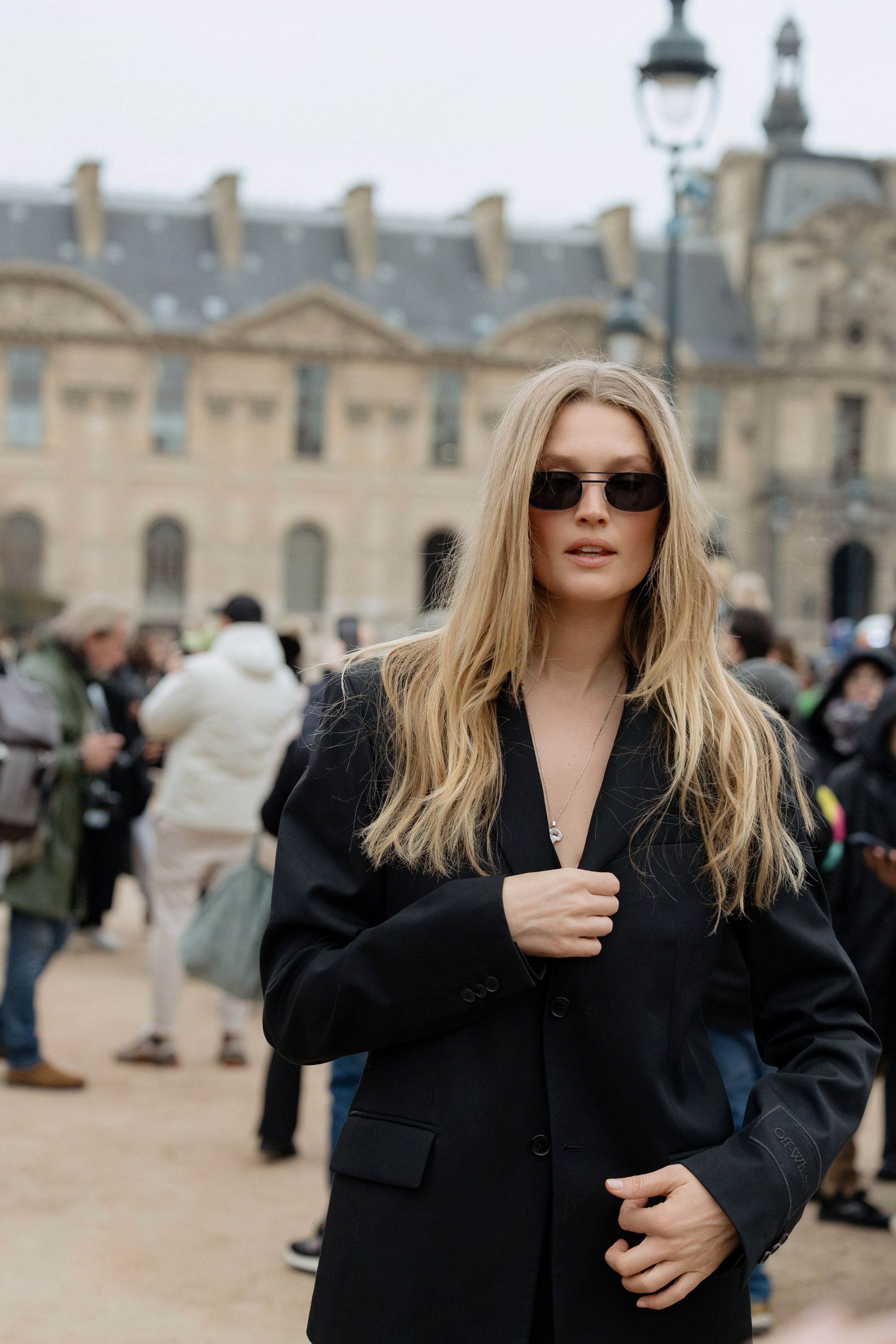 OFF WHITE PFW WOMENSWEAR FALL-WINTER 24/25. Photographer in Milan Ivan Goncharov