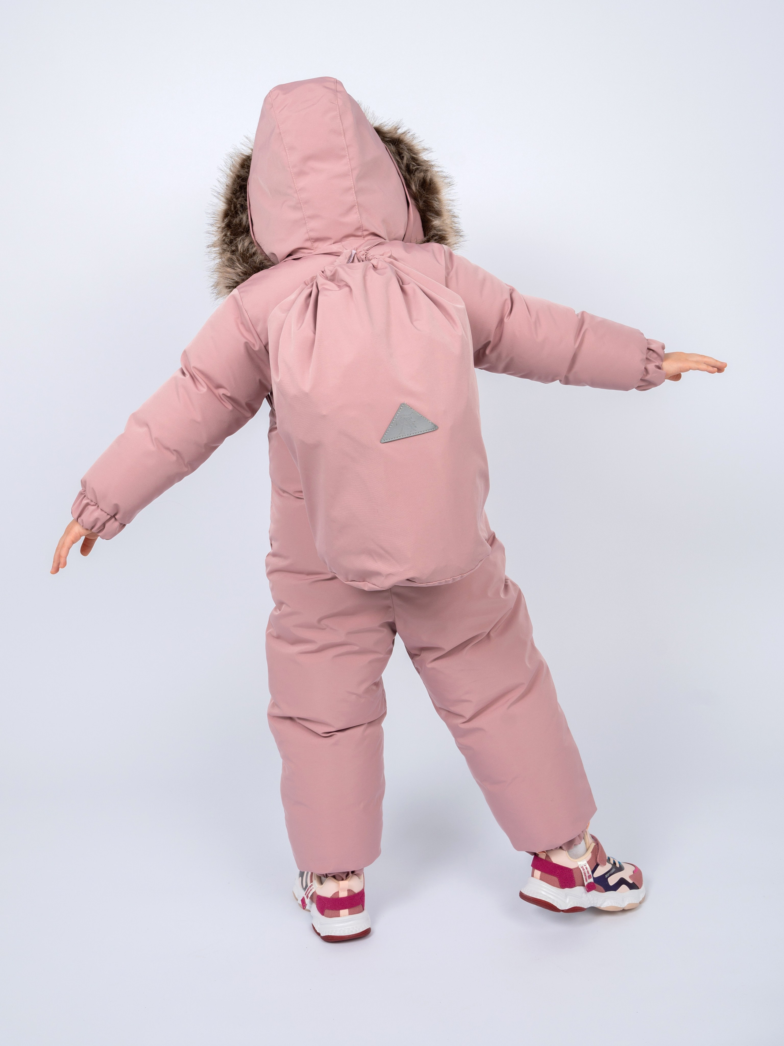 Каталог лук бук съёмка для каталога одежды, для маркетплейсов. Семейный и детский фотограф в детских садах и школах