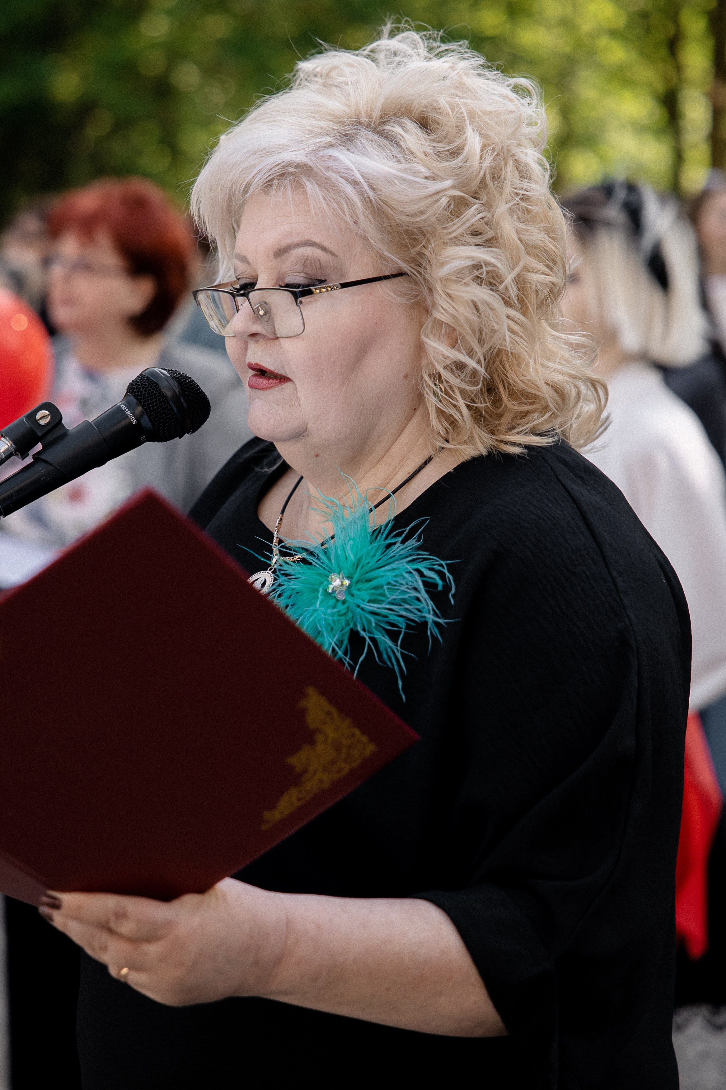 Последний звонок — линейка. Свадебный фотограф Роман Еремеев