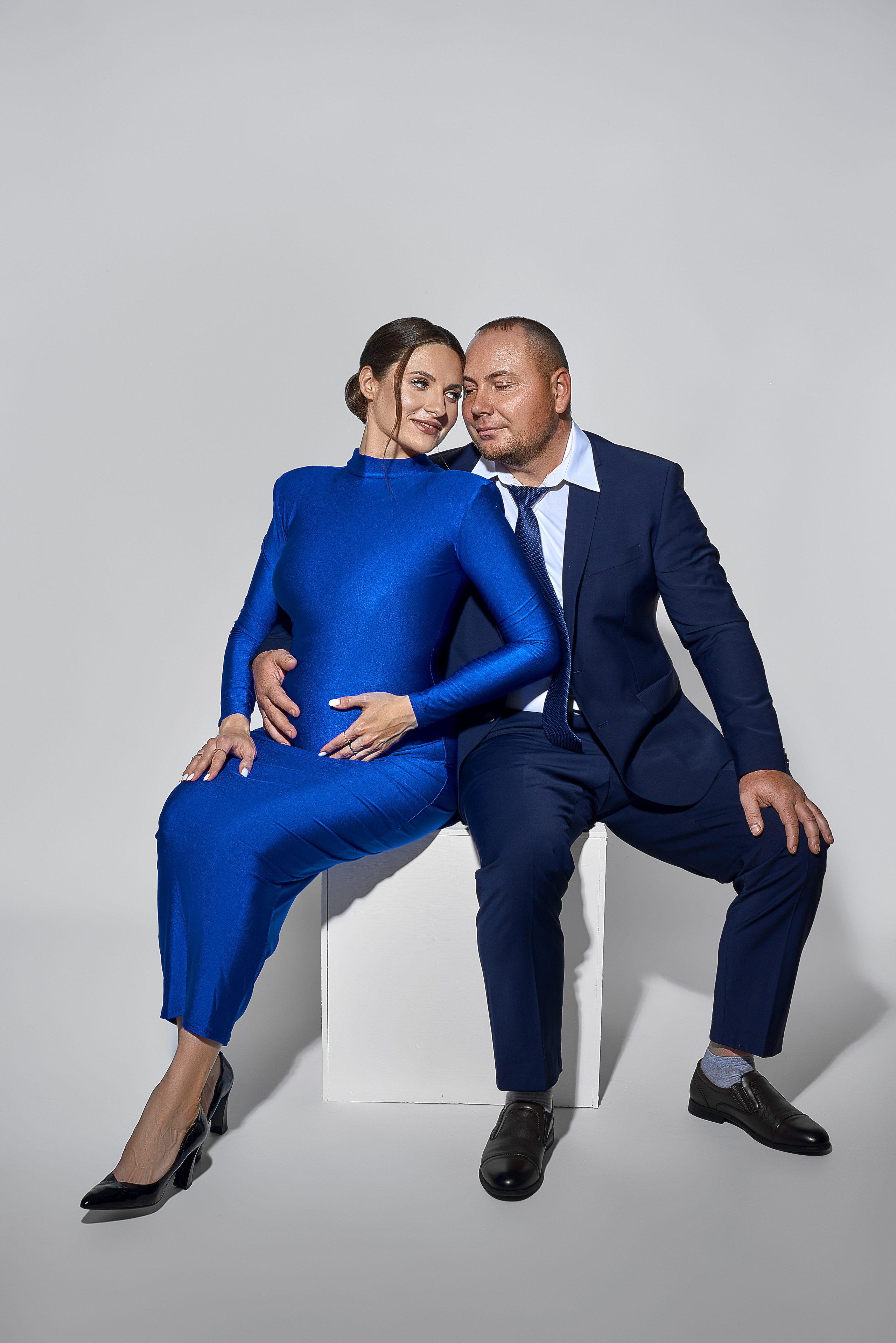 Стильная фотосессия беременности. Фотограф беременности и новорожденных в Рязани