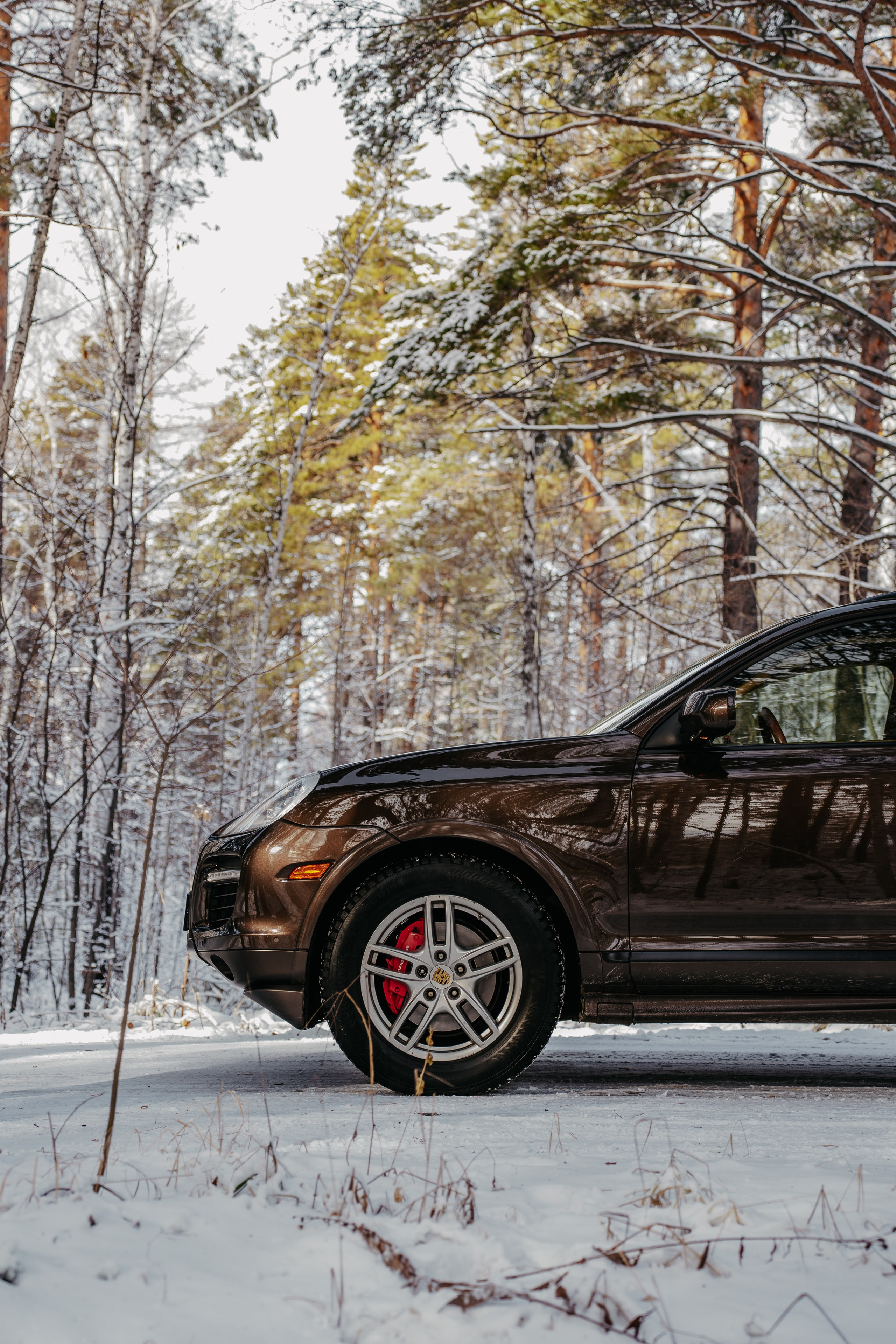 Porsche Cayenne. Фотограф, видеограф и пилот дрона на Байкале