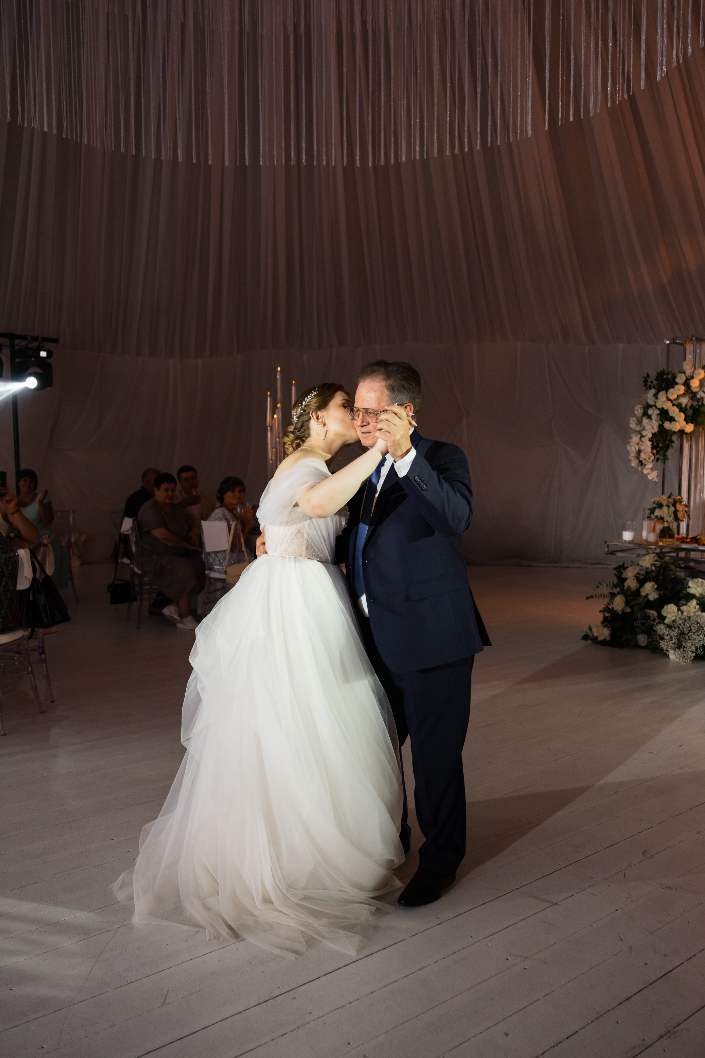 Свадебная фотосессия Волгоград. Свадебный и семейный фотограф в Волгограде Кристина Иванова