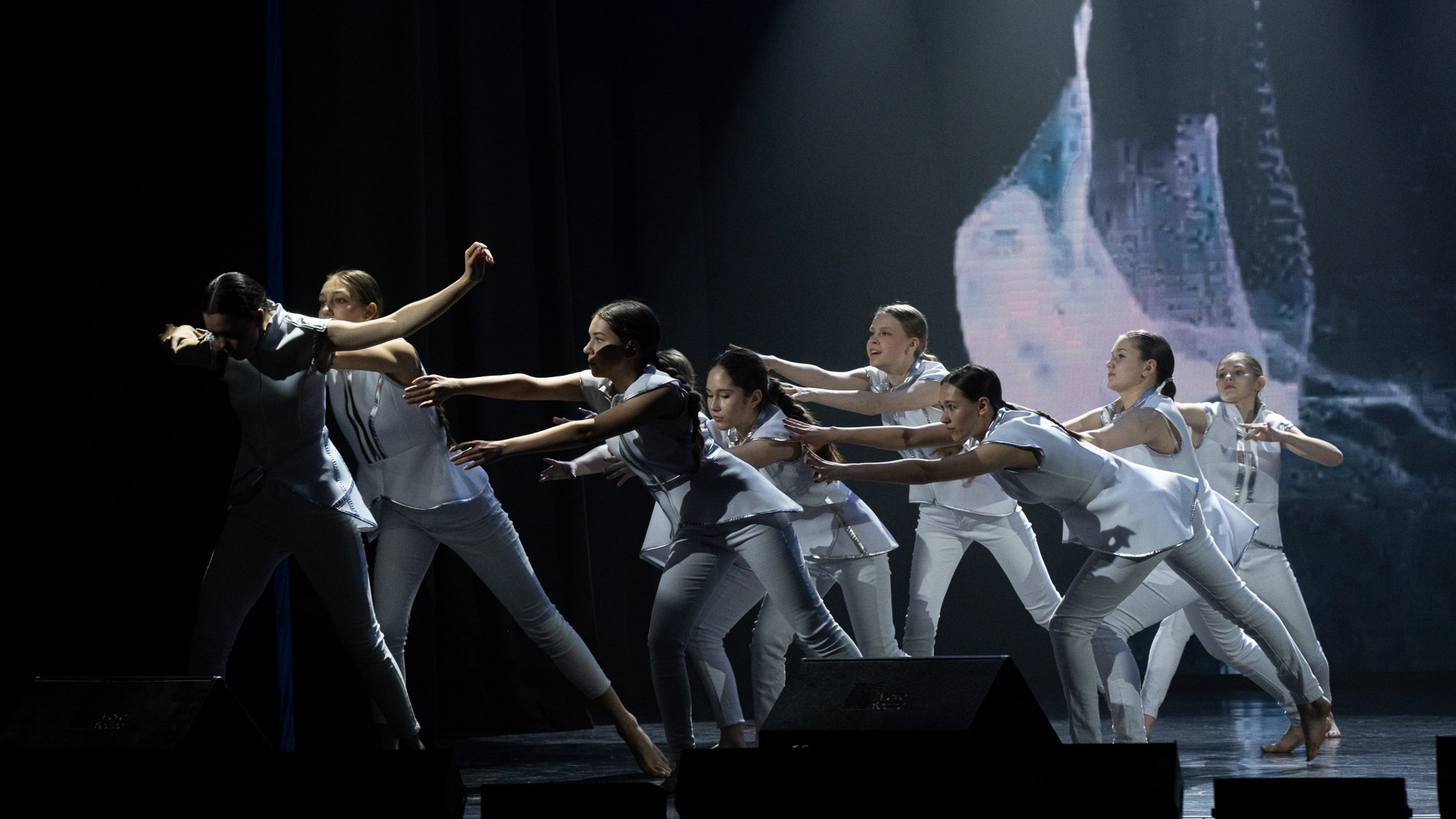 Отчетный концерт студии танца ARTIDANCE. Репортажный фотограф в Казани Павел Серпокрылов