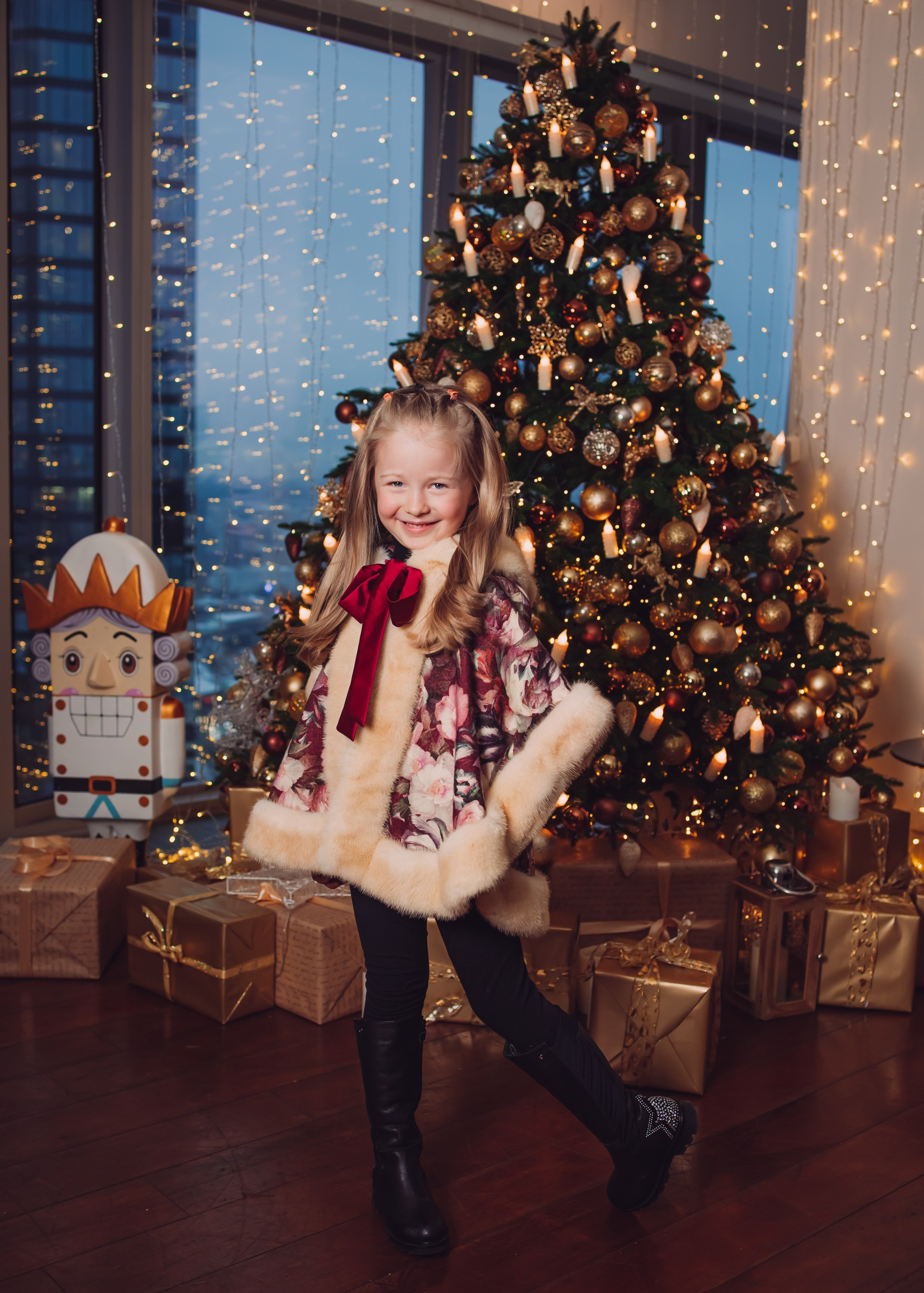 Новогодняя съемка в студии Алеси Марии. Агенство фотографов под любой запрос. Москва