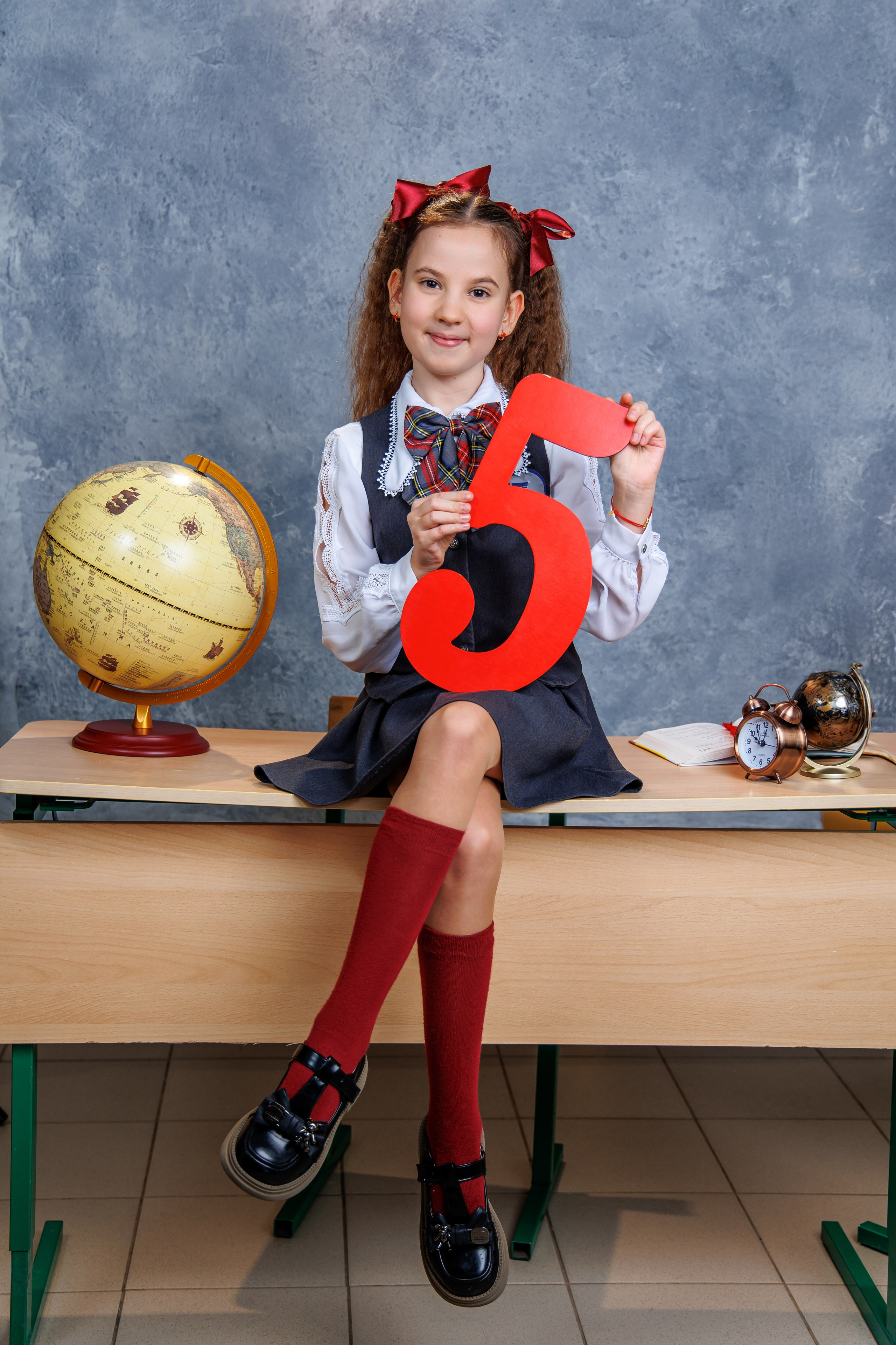 Альбомы для 4 класса. Школьный фотограф Саратов Золотарь Ольга