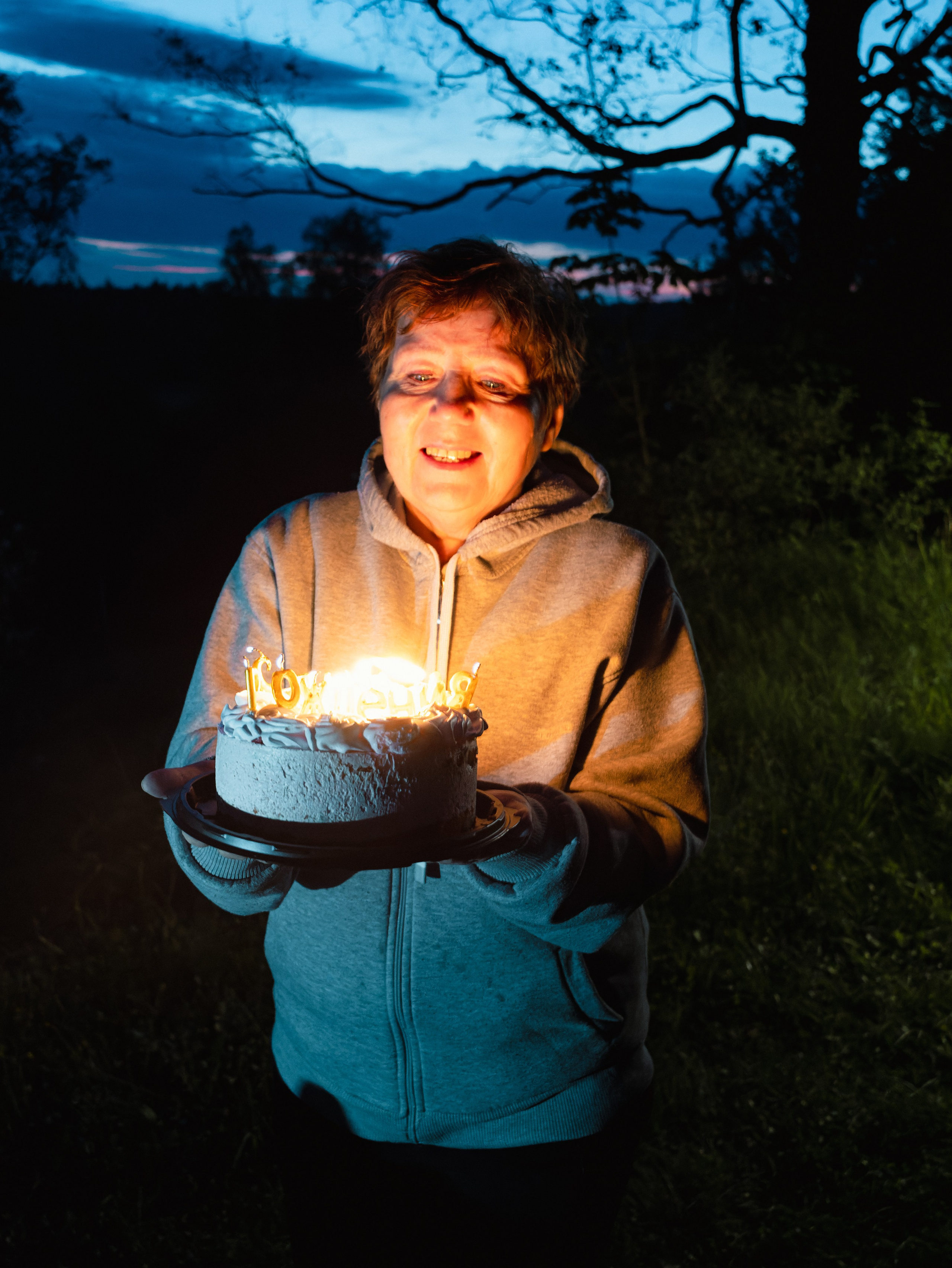 На берегу Угры. Конец мая 2024 года. Фотограф Никифоров-Гордеев Сергей. Москва и МО