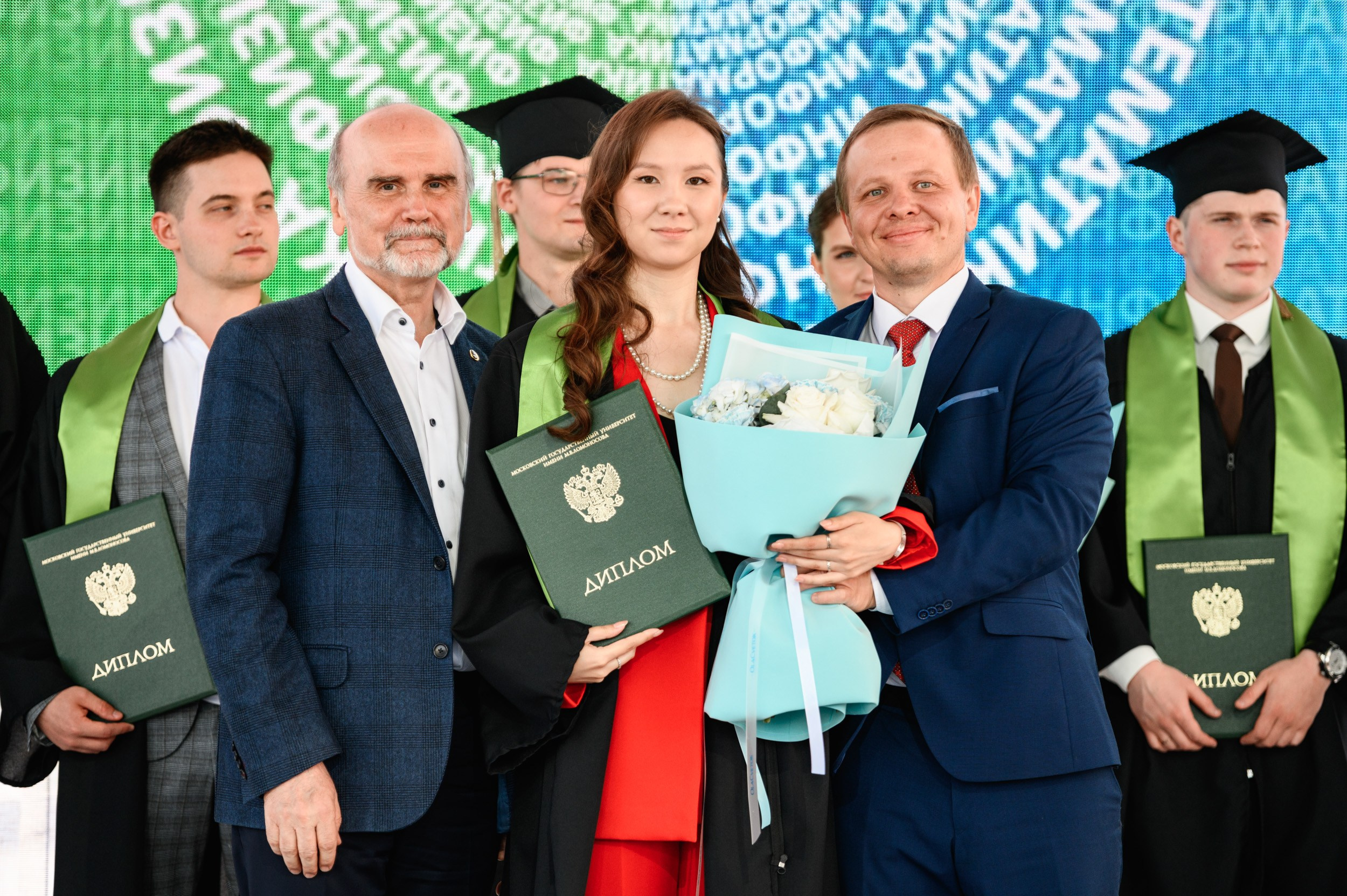 Выпускной МГУ. Фотограф Захваткин Роман