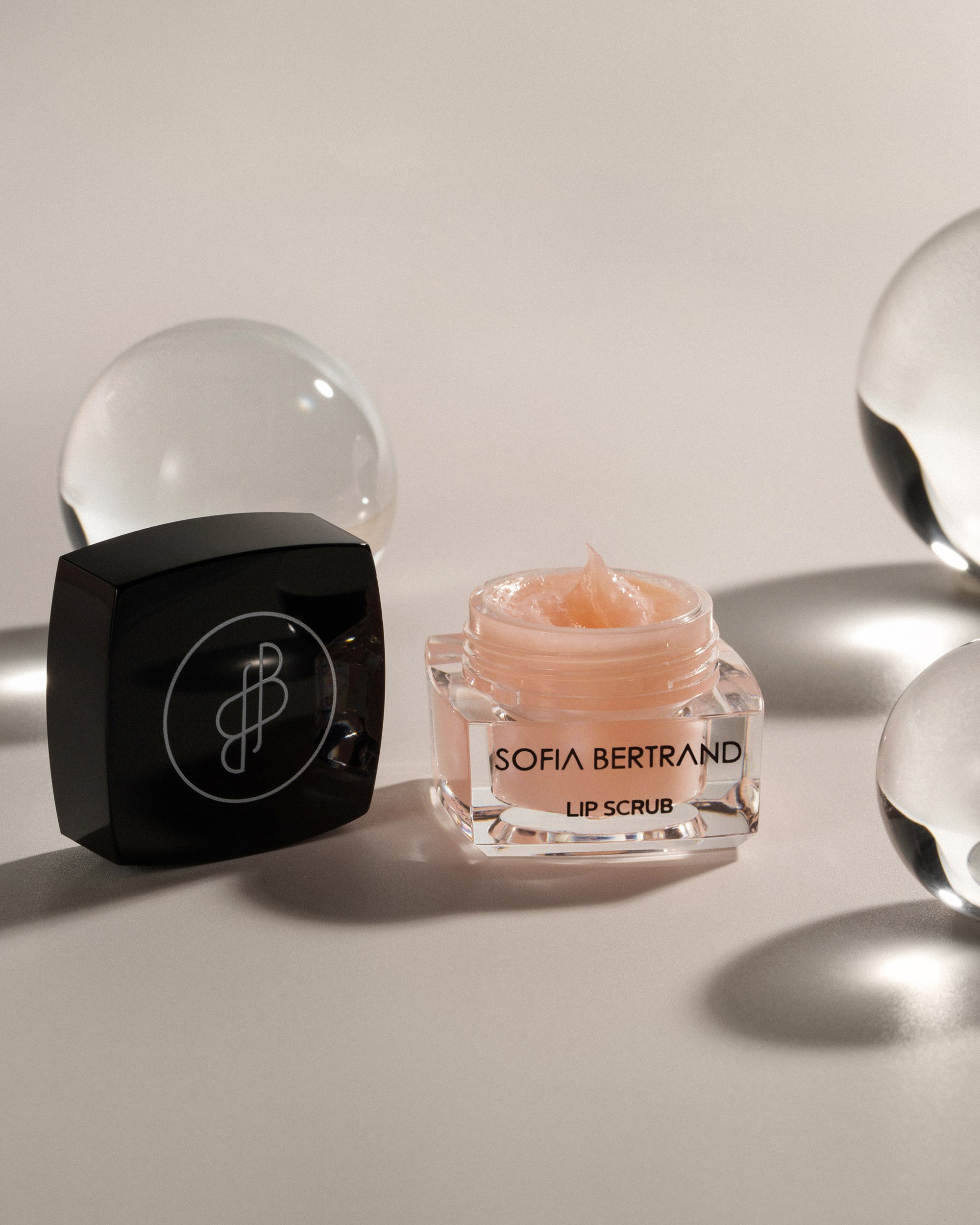 Предметная съемка для бренда Sofia Bertrand. Бьюти и предметный фотограф в Москве Светлана Грачева