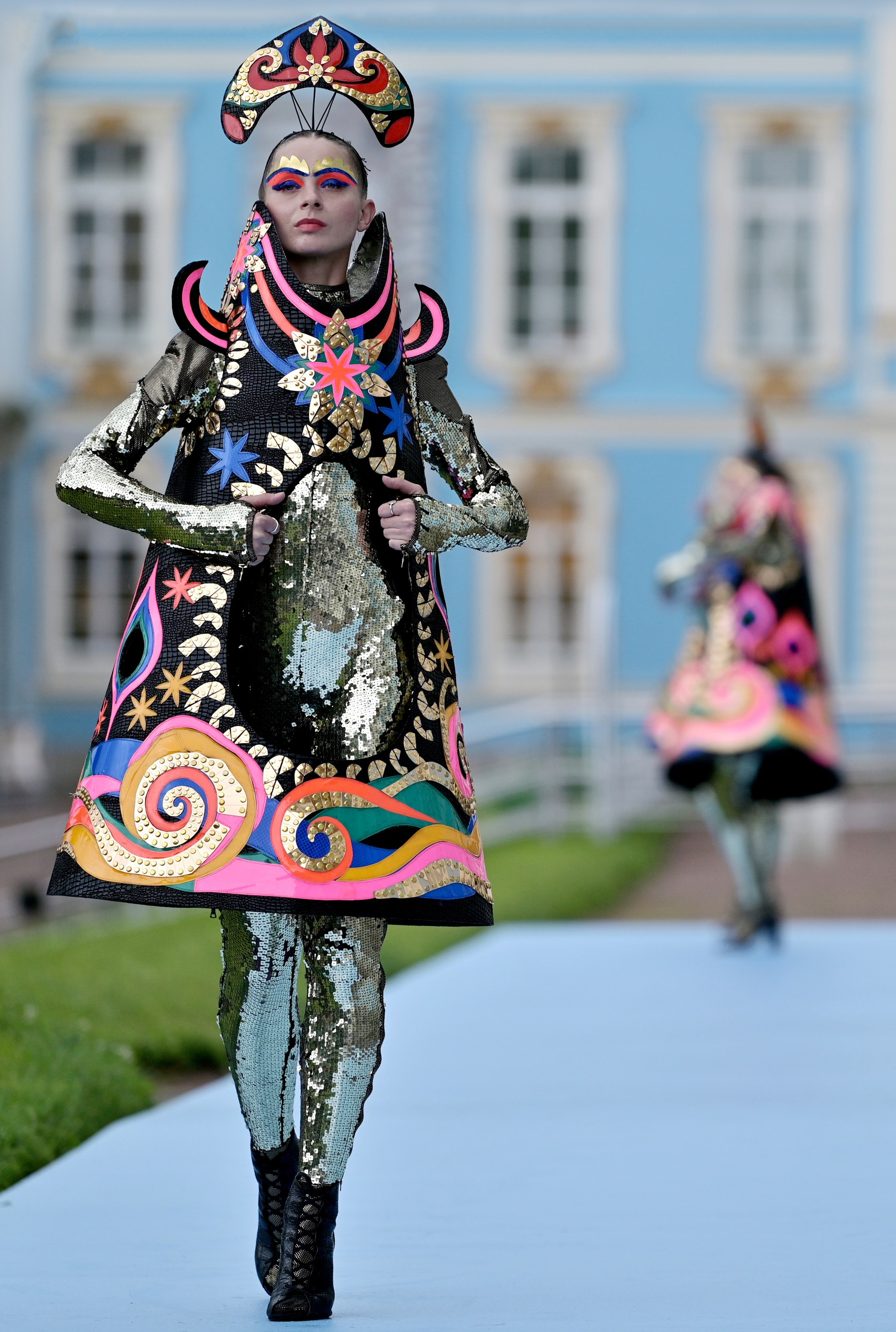 ART | FASHION | PODIUMS |SHOW