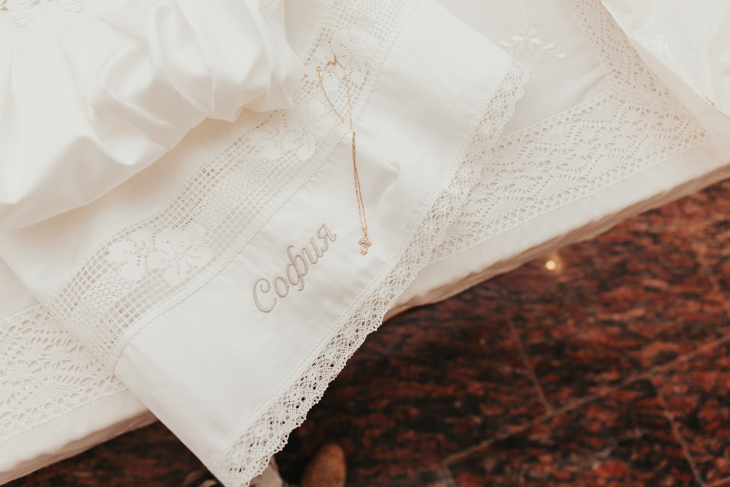 Нательный крестик на крещение Сергиев Посад