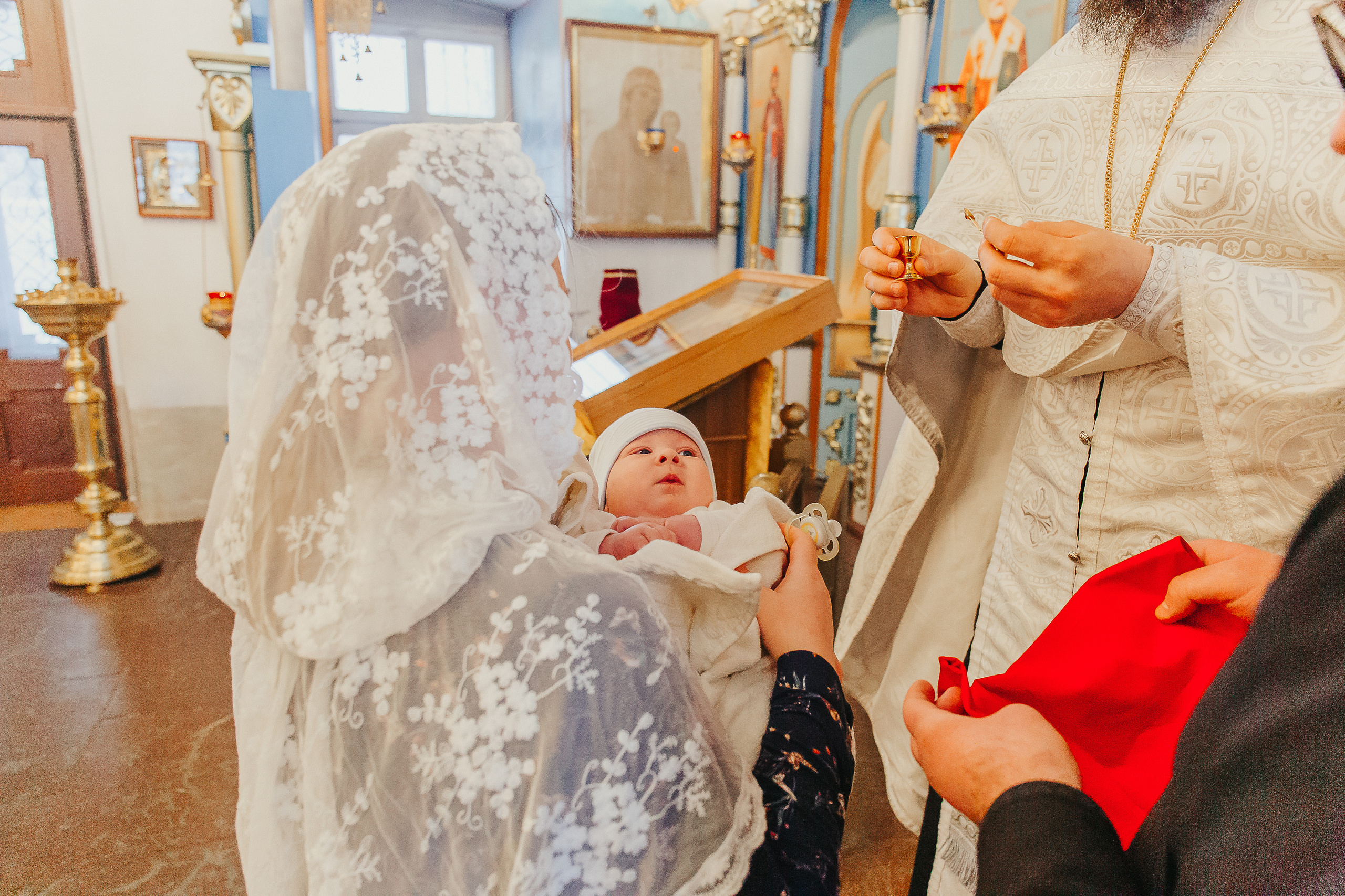 Крещение в Церкви Иконы Корсунской Божией Матери в с. Глинково. Фотограф новорожденных и детский в Сергиевом Посаде Кругликова Юлия
