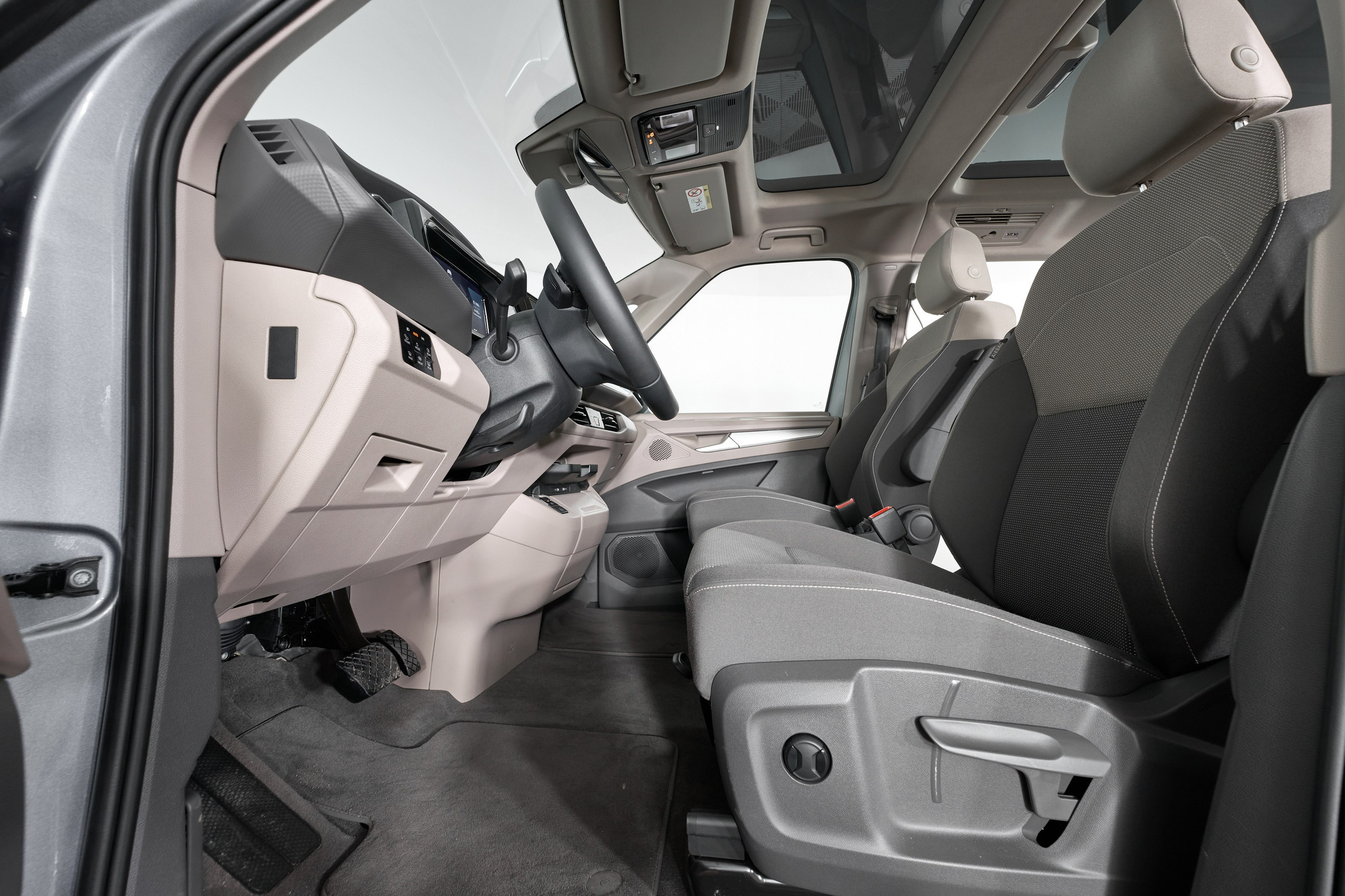 Multivan. Фотограф Николай Прокофьев модельные тесты в Москве