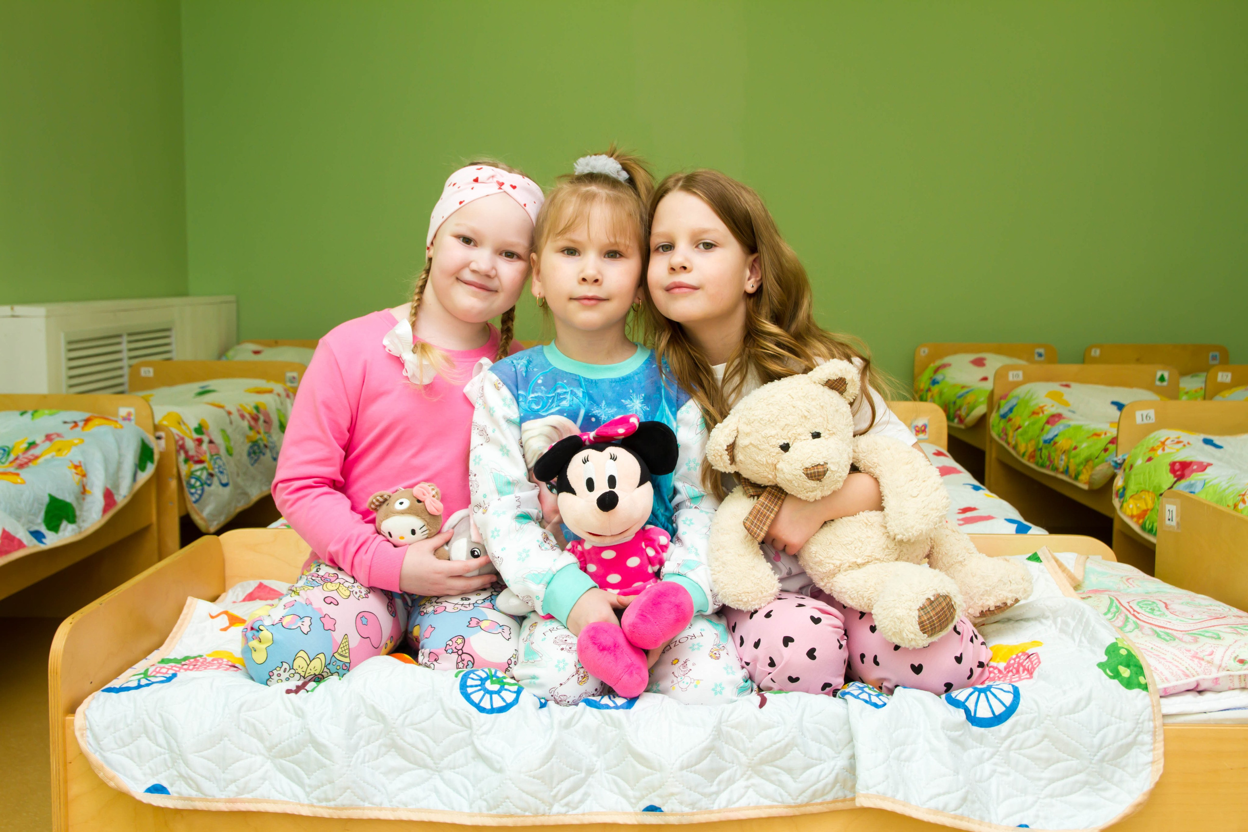 Альбом детского сада (пример фото). Выпускные альбомы на заказ Нягань (фотокнигиназаказнягань)