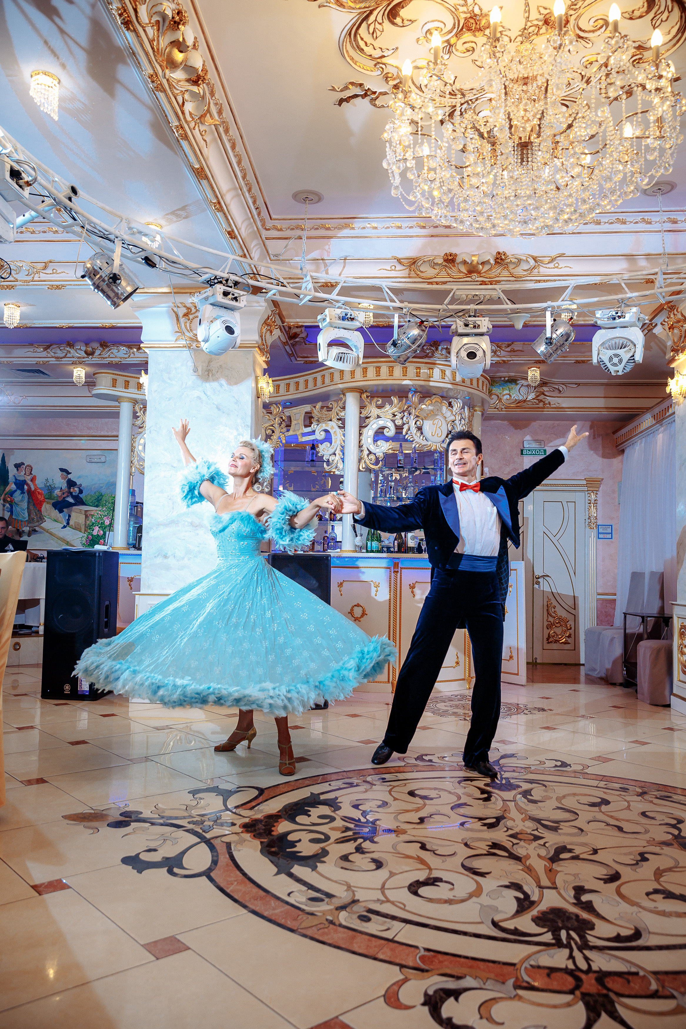 Фотограф на день рождения в ресторан Версаль в Королеве