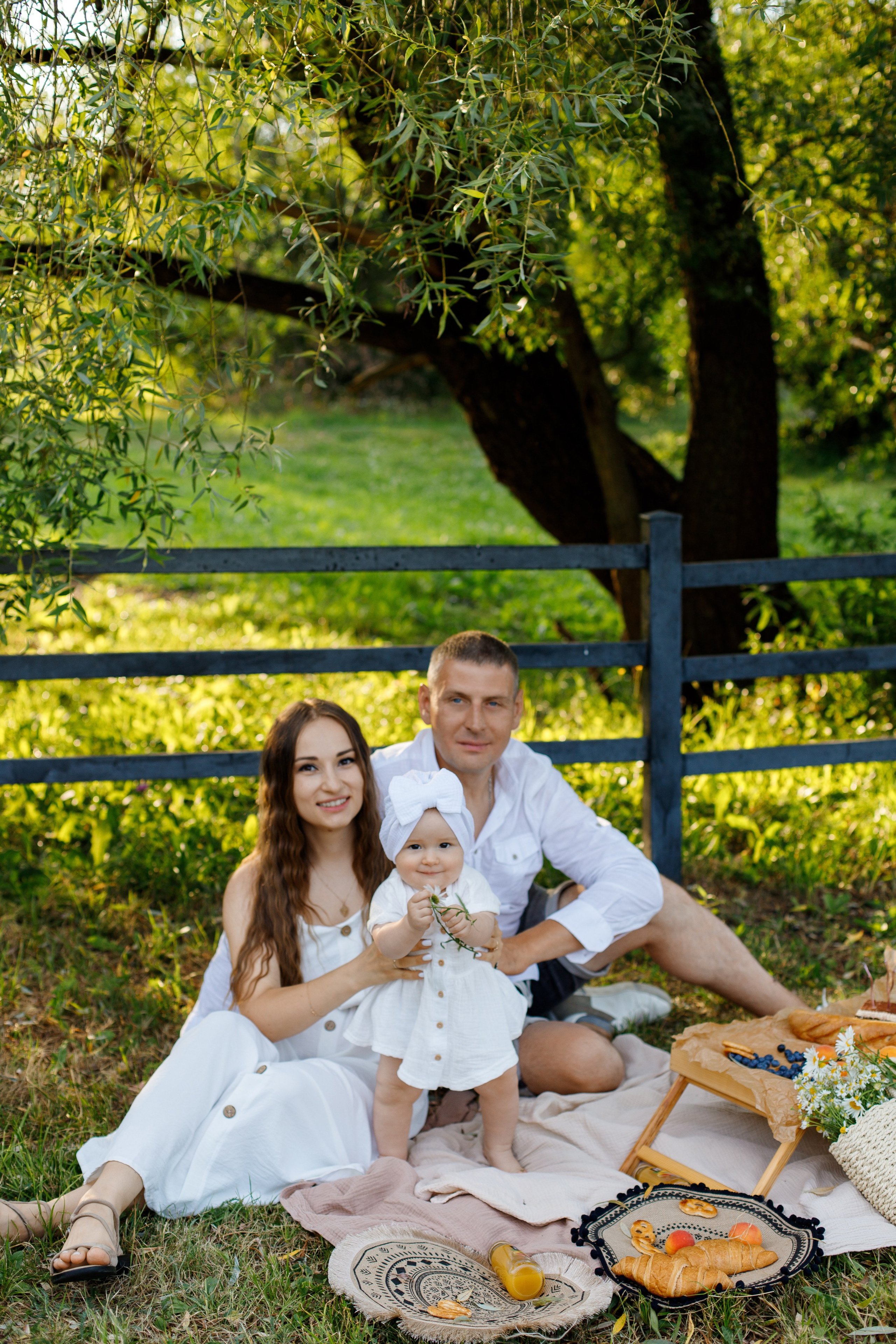 Семейная фотосессия в районе Внуково. Фотограф Александра Сыщенко