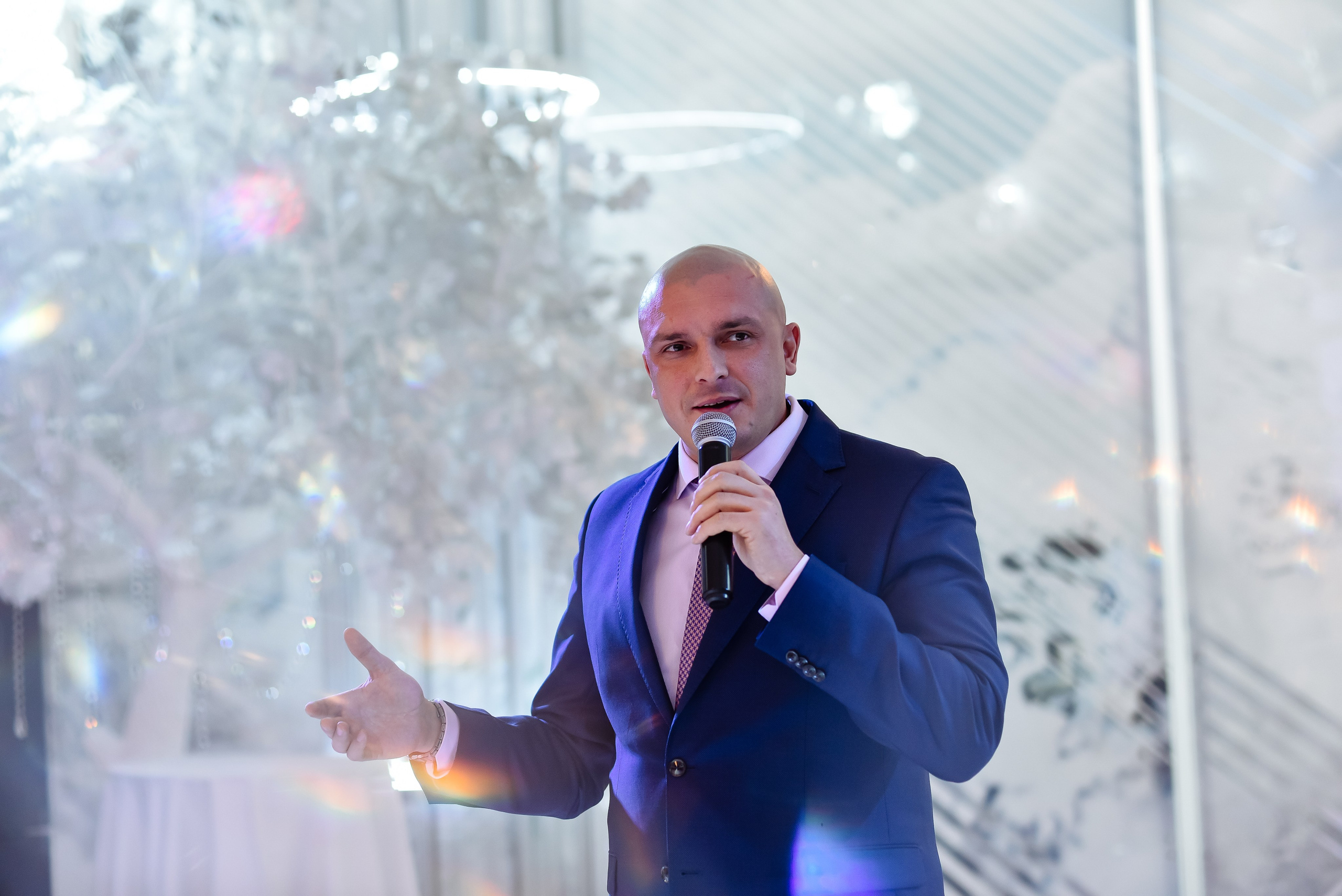 Новогодний корпоратив в ресторане Nebesa. Анастасия Петрович фотограф, фотокорреспондент в Москве и Санкт-Петербурге. Фотосъёмка репортажа, мероприятия, корпоративная съёмка, контент