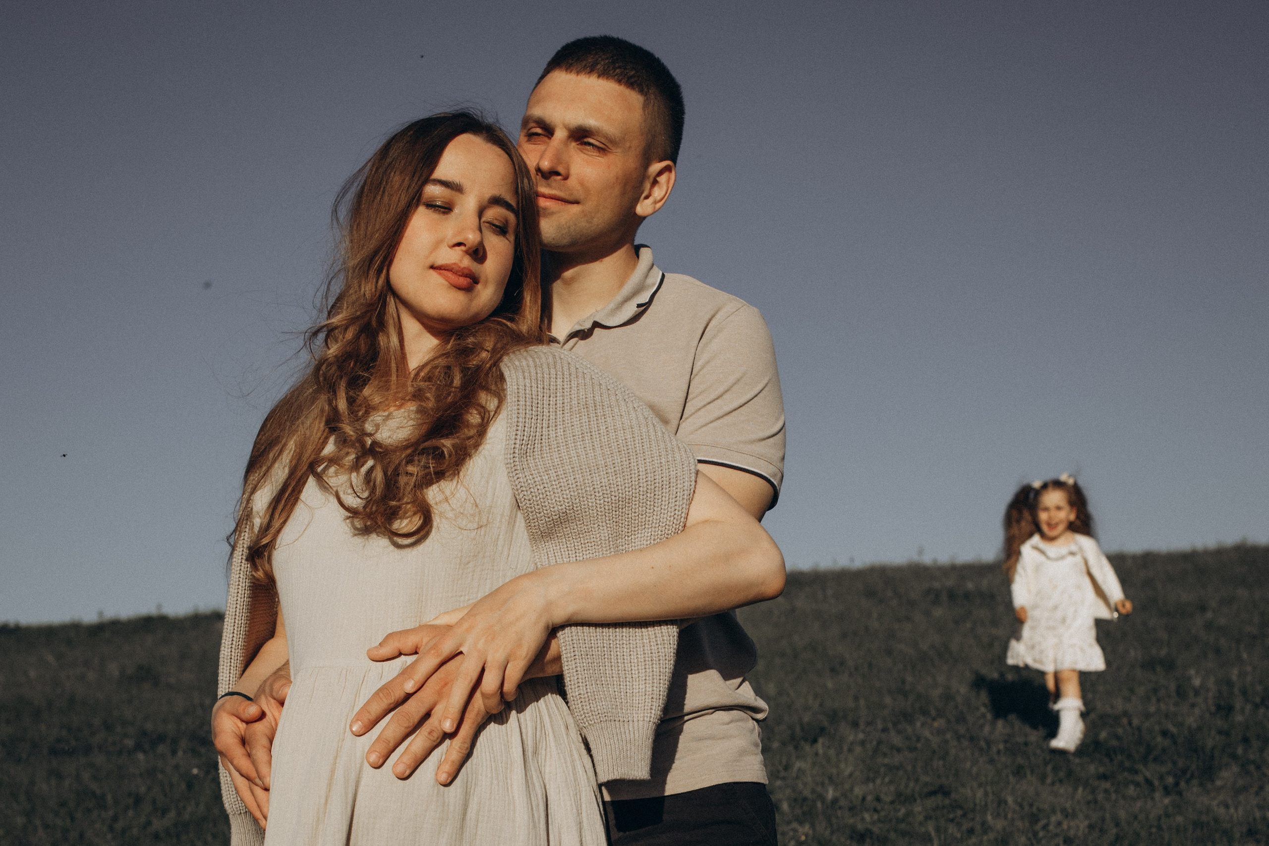 Юля, Стас и Вероника. Семейный фотограф lifestyle в Новосибирске Елена Шпилевая