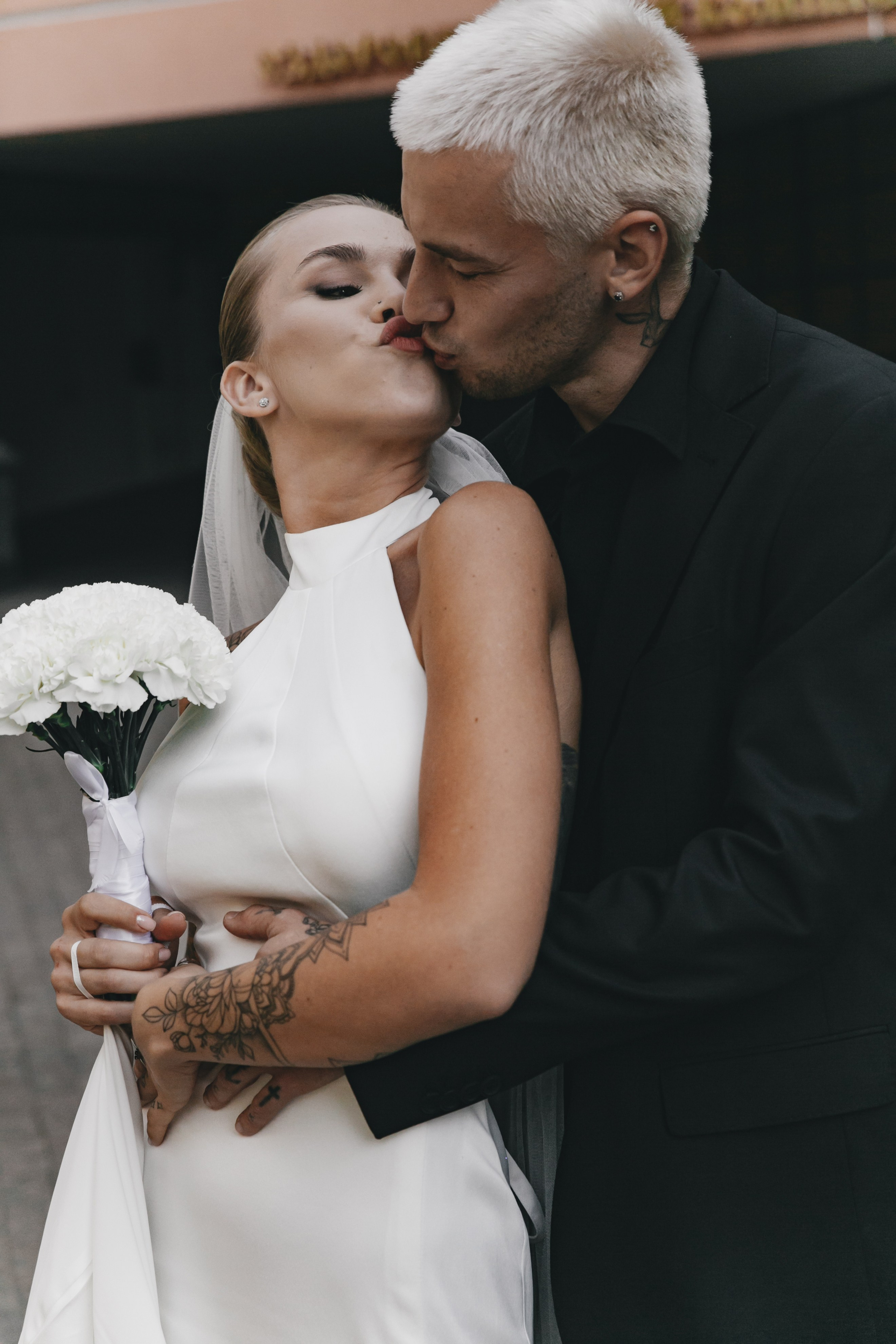 Свадебная съёмка Игорь и Василиса, регистрация гостиница Покровская, Таганский ЗАГС, прогулка ул. Таганская. Фотограф и свадебный фотограф в Москве