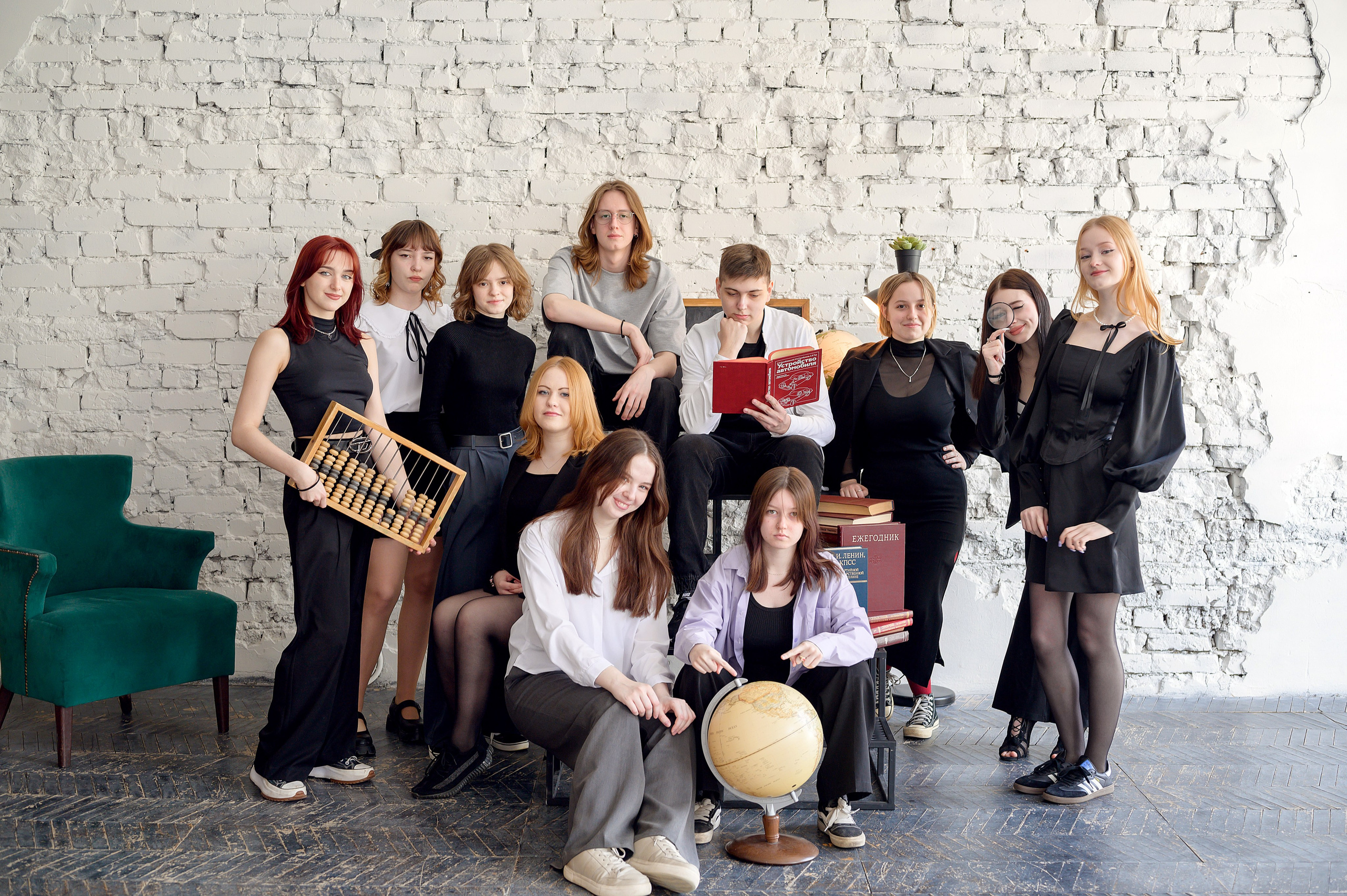 11 класс. студия. Фотограф новорожденных, семейный детский в Тюмени Татьяна Морозова