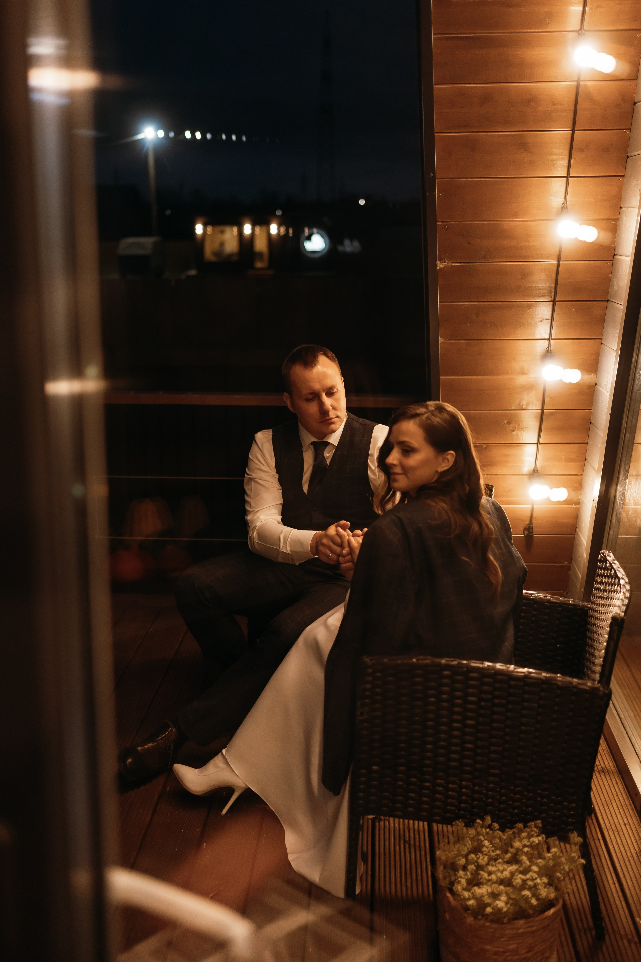 Выездная свадебная фотосессия в коттедже в Архангельске. Портретный и свадебный фотограф в Архангельске Елизавета Стрекаловская