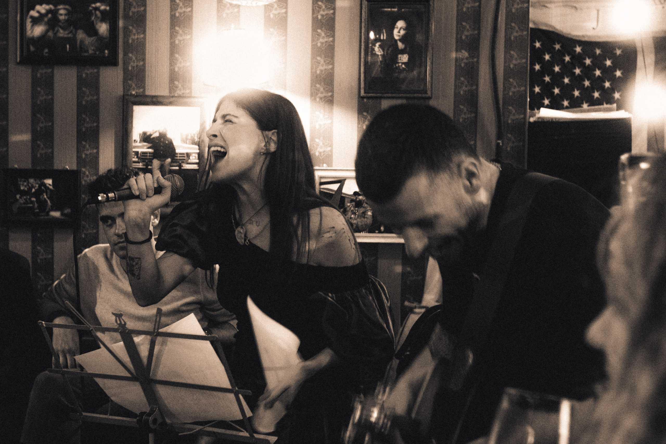 Spaghetti Incident Bar. Игорь Гичка. Портрет с любовью