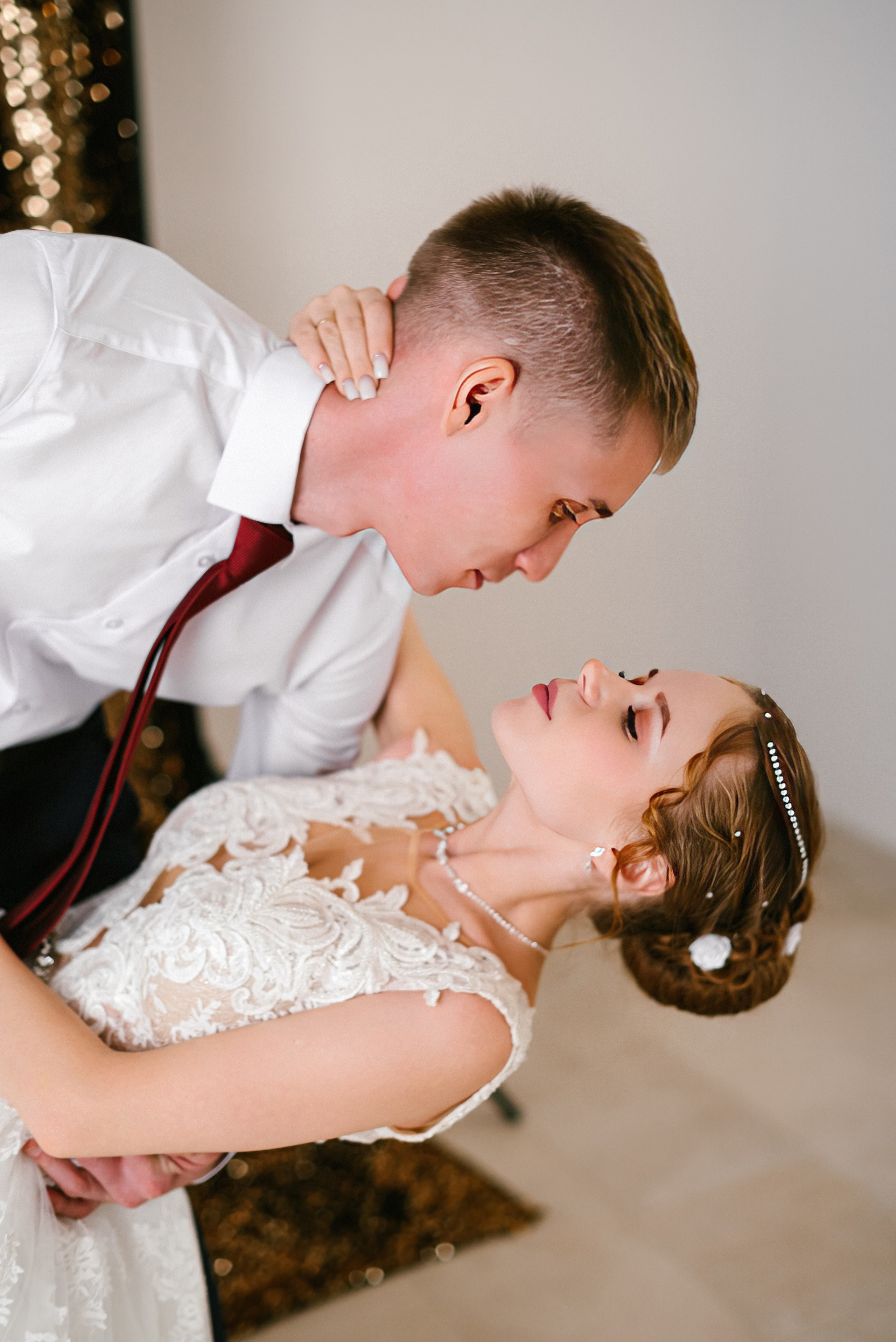 Свадебная фотосессия в фотостудии WOODг. Кемерово