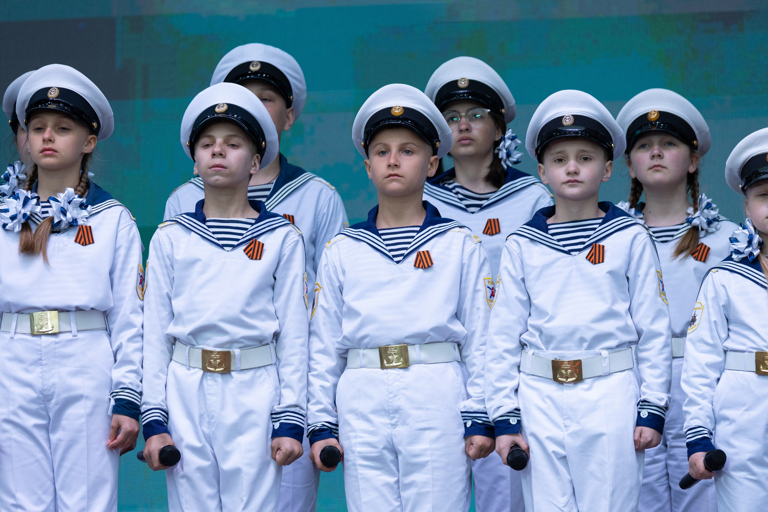 9 мая, выступления 2025 г. Олег Катакинов| Репортажный фотограф в городе у моря (Владивосток)