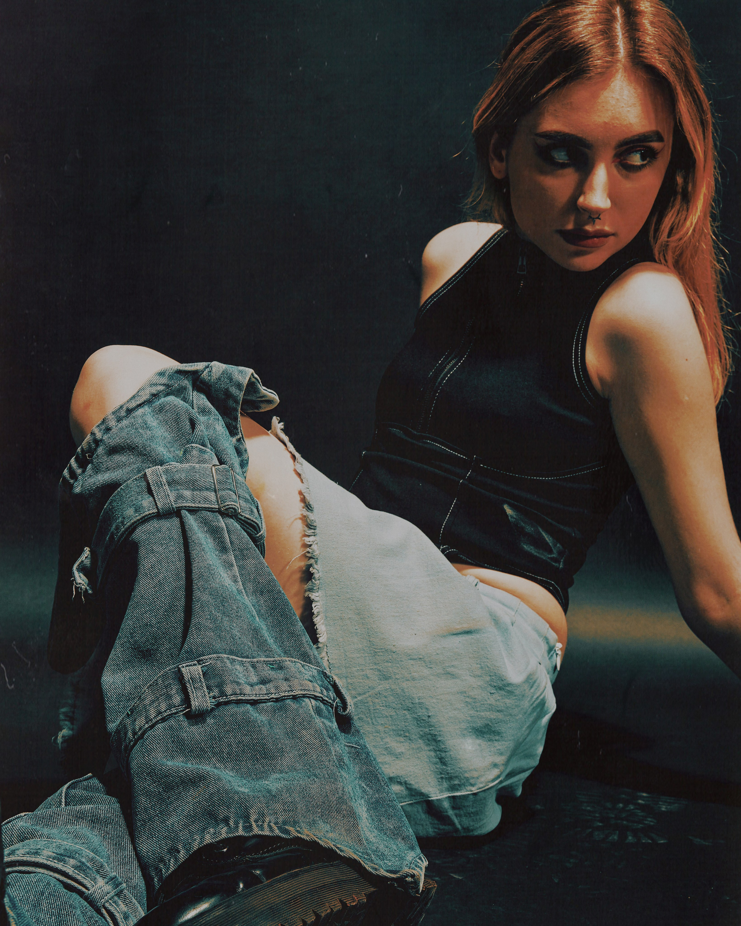 Llou.iise. Московский фотограф WHRMZD