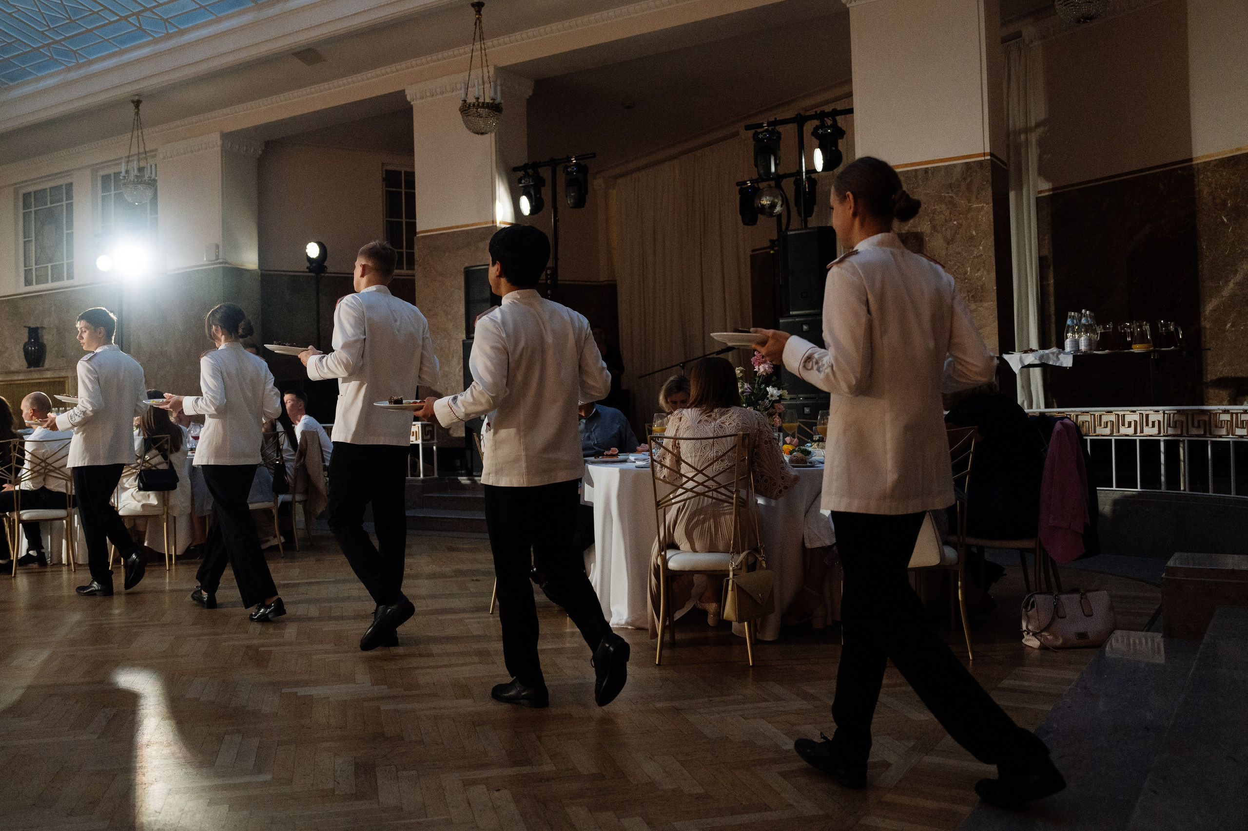 Свадьба в астории. Свадебный фотограф организатор в Санкт-Петербурге Ассоль Опарина