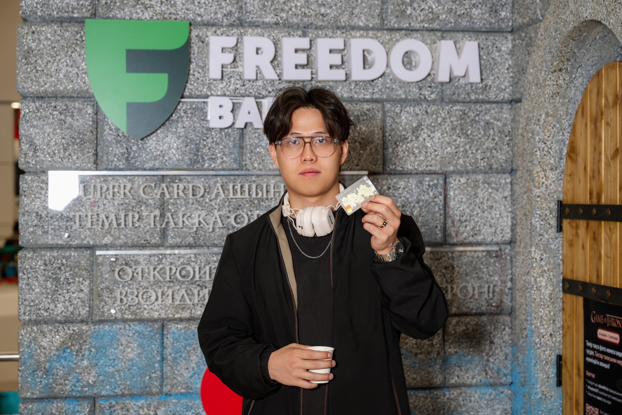 Freedom Bank & Game of Thrones. Фотограф в Алматы — Алексей Коньков | Репортаж, свадьбы, портреты