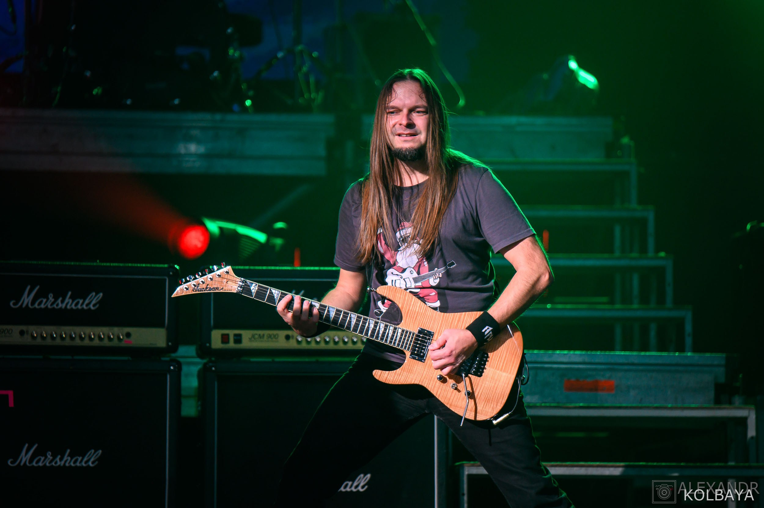 Фоторепортаж с Метал-Елки 2026. Концертный и театральный репортажный фотограф в Москве Александр Колбая