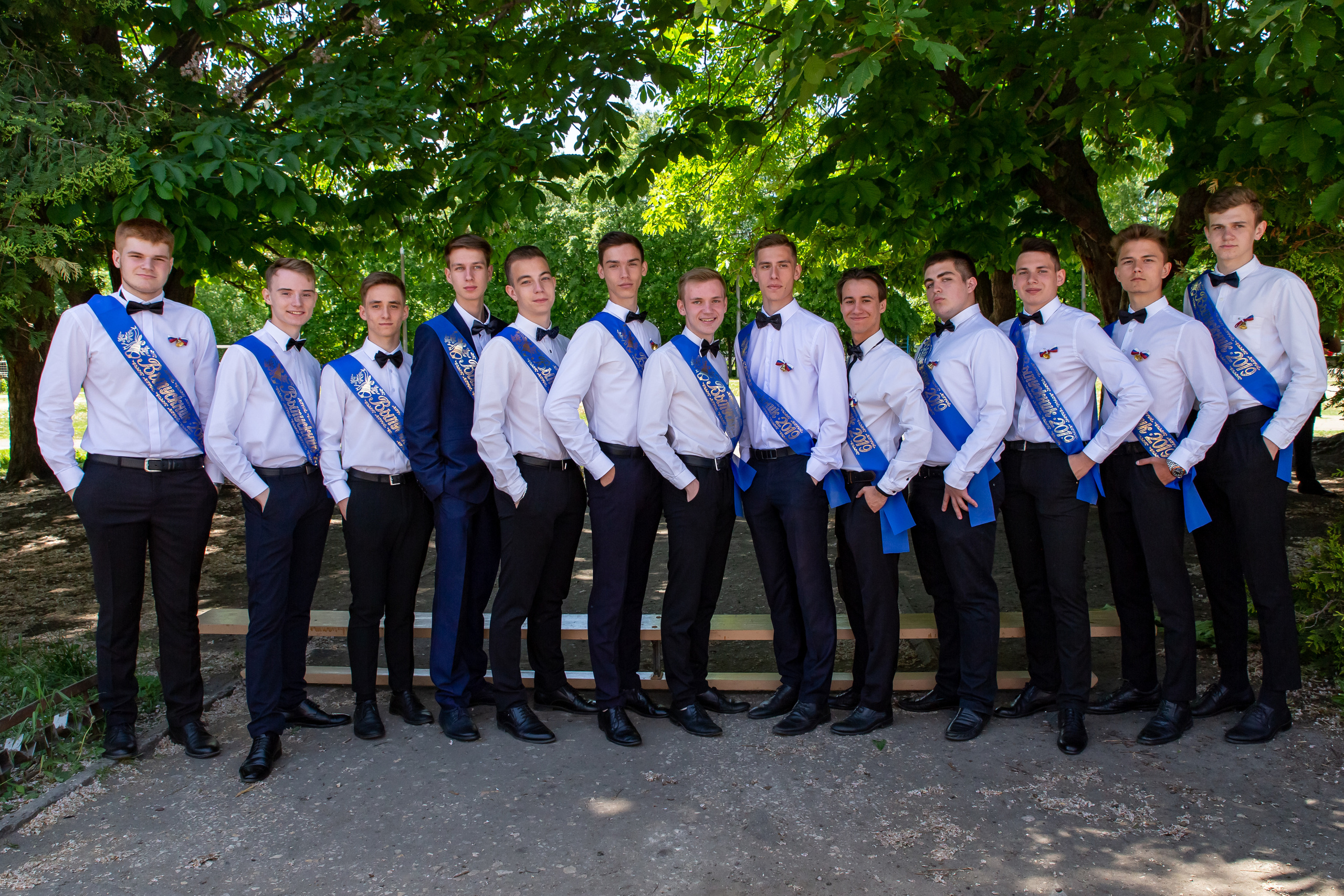 Школьная фото и видеосъёмка. Свадебный фотограф Марина Суворова и видеооператор Олег Петров