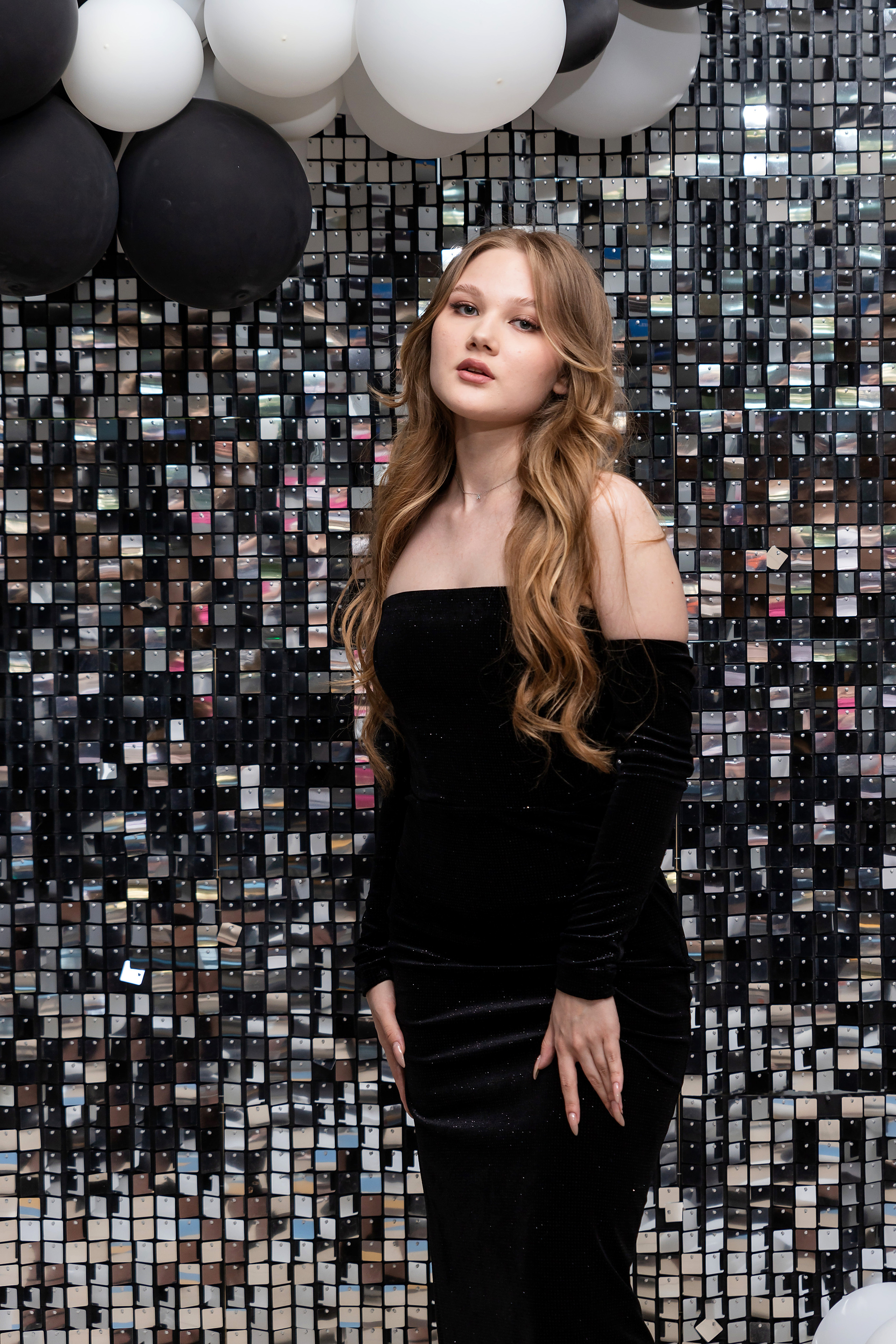 Школьная фото и видеосъёмка. Свадебный фотограф Марина Суворова и видеооператор Олег Петров