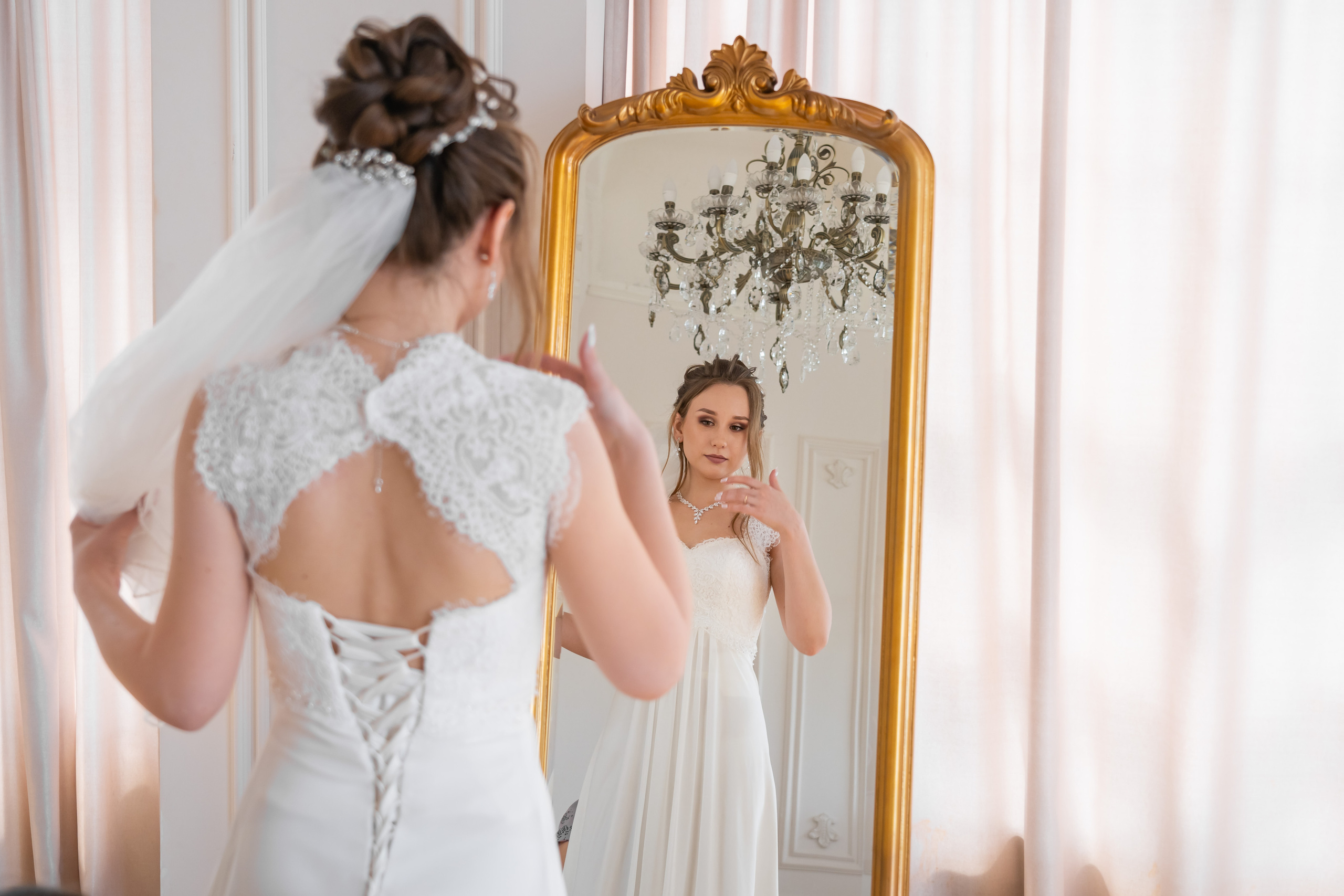 Свадебный фотограф Марина Суворова и видеооператор Олег Петров