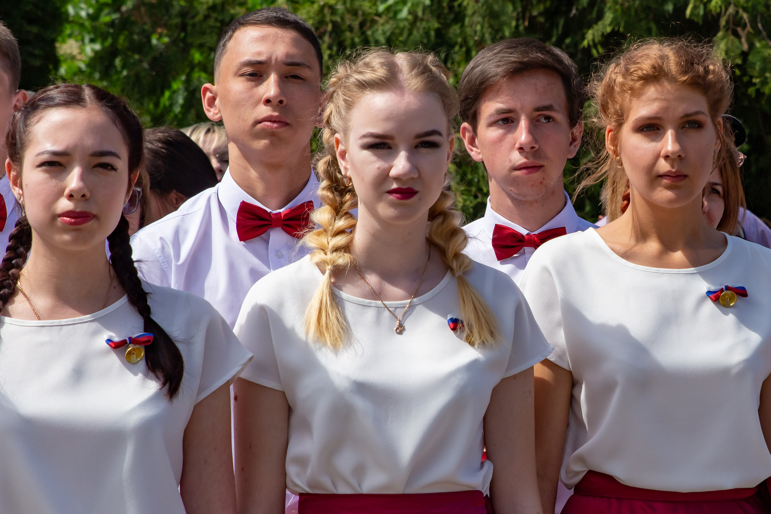 Школьная фото и видеосъёмка. Свадебный фотограф Марина Суворова и видеооператор Олег Петров