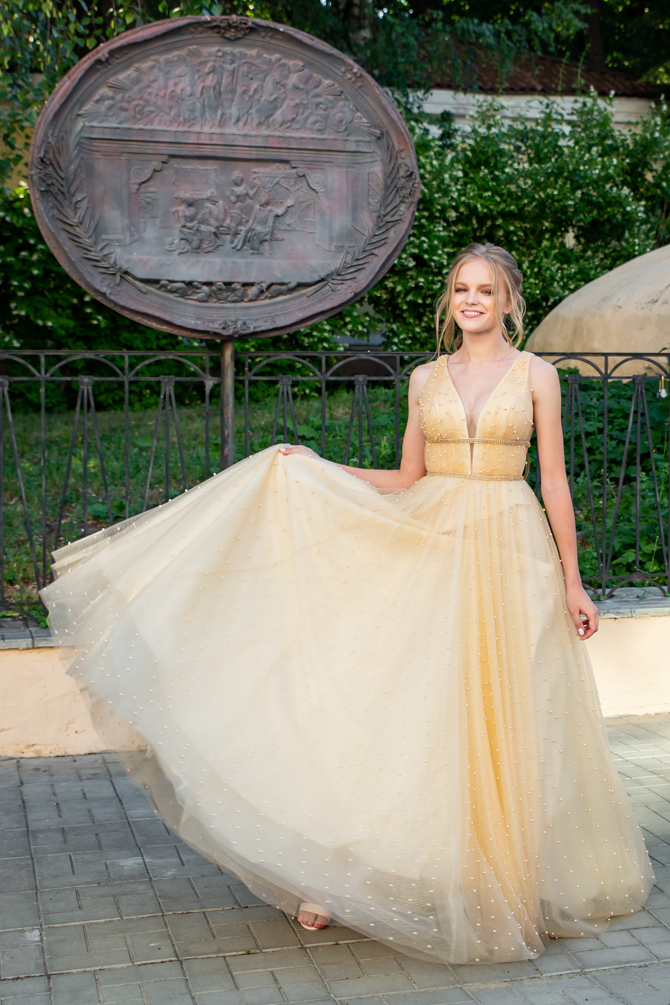 Школьная фото и видеосъёмка. Свадебный фотограф Марина Суворова и видеооператор Олег Петров