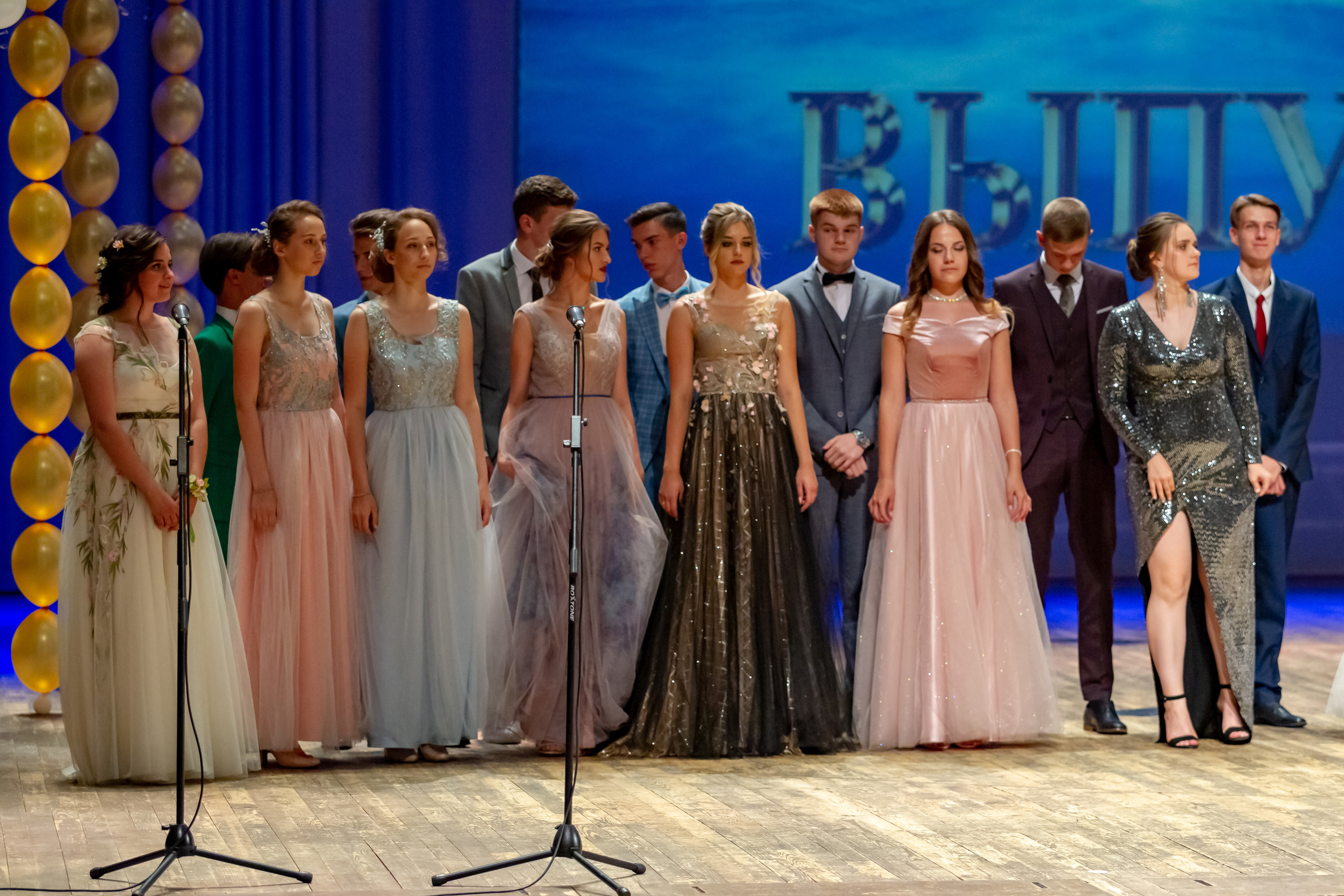 Школьная фото и видеосъёмка. Свадебный фотограф Марина Суворова и видеооператор Олег Петров