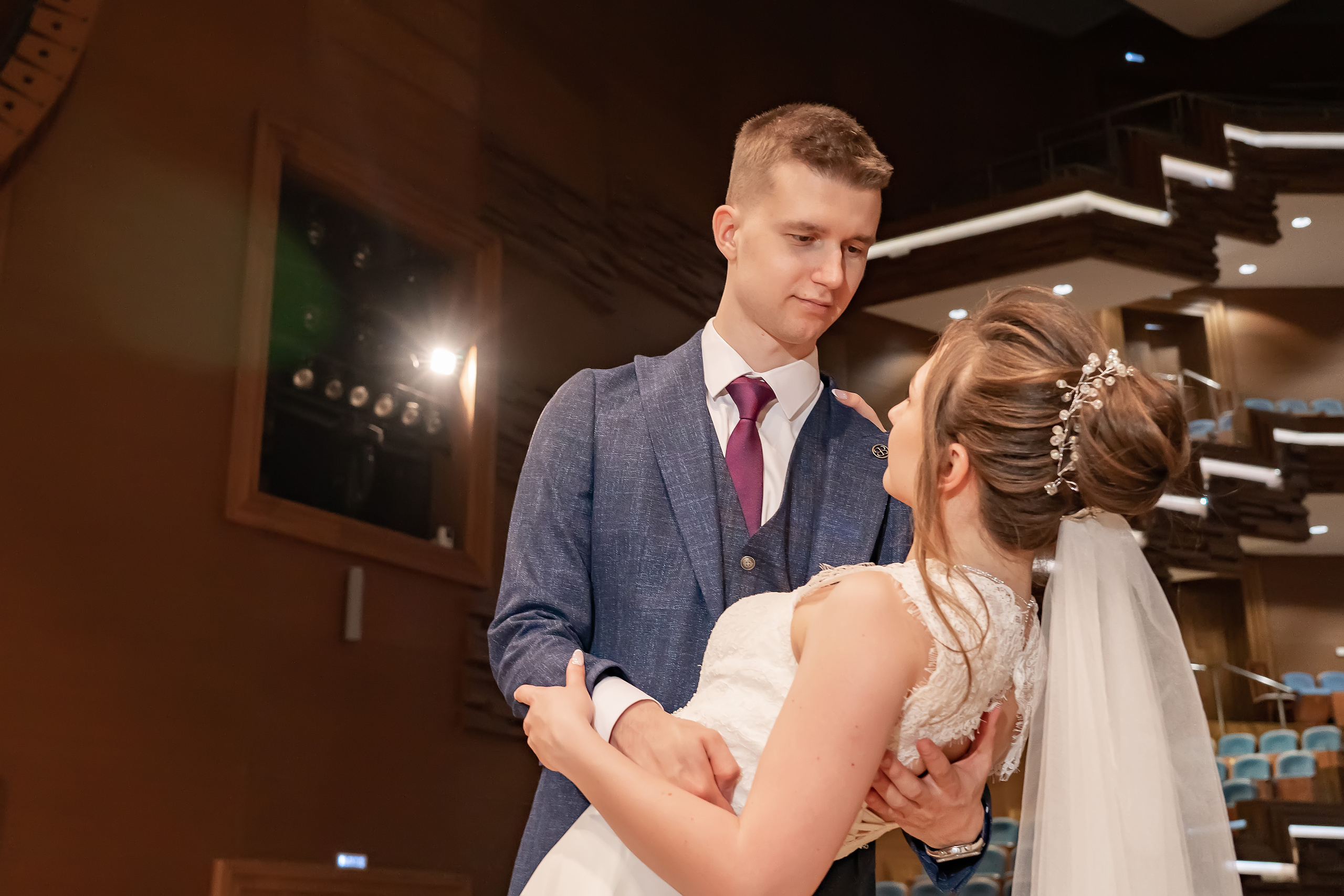 Свадебный фотограф Марина Суворова и видеооператор Олег Петров