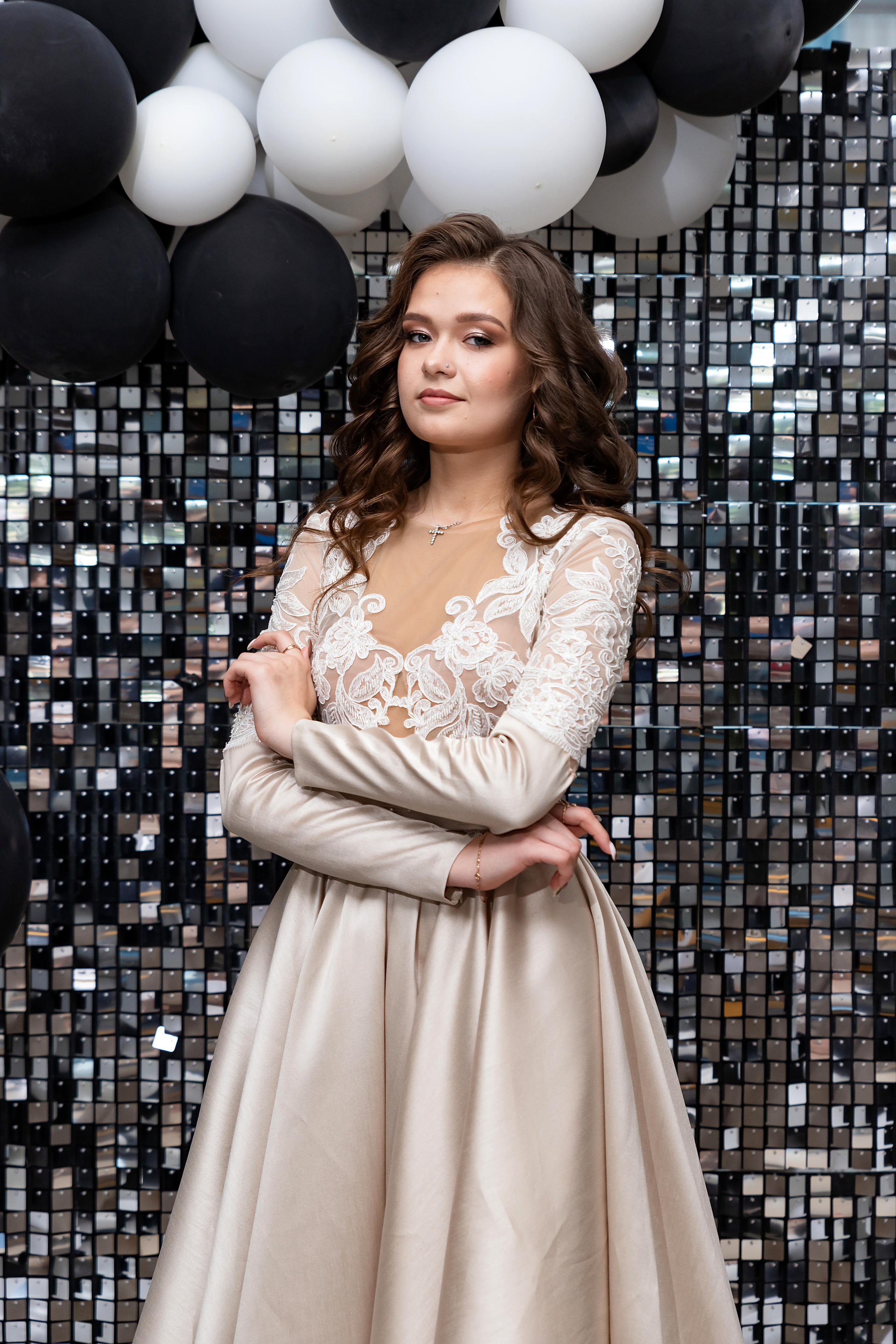 Школьная фото и видеосъёмка. Свадебный фотограф Марина Суворова и видеооператор Олег Петров