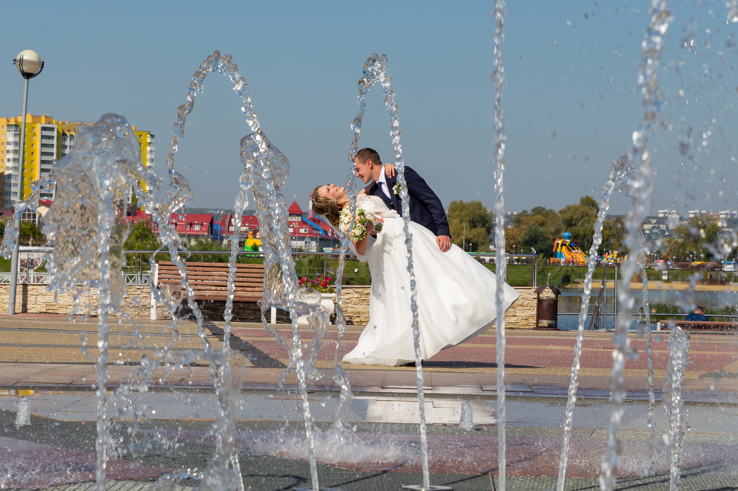 Свадебный фотограф Марина Суворова и видеооператор Олег Петров