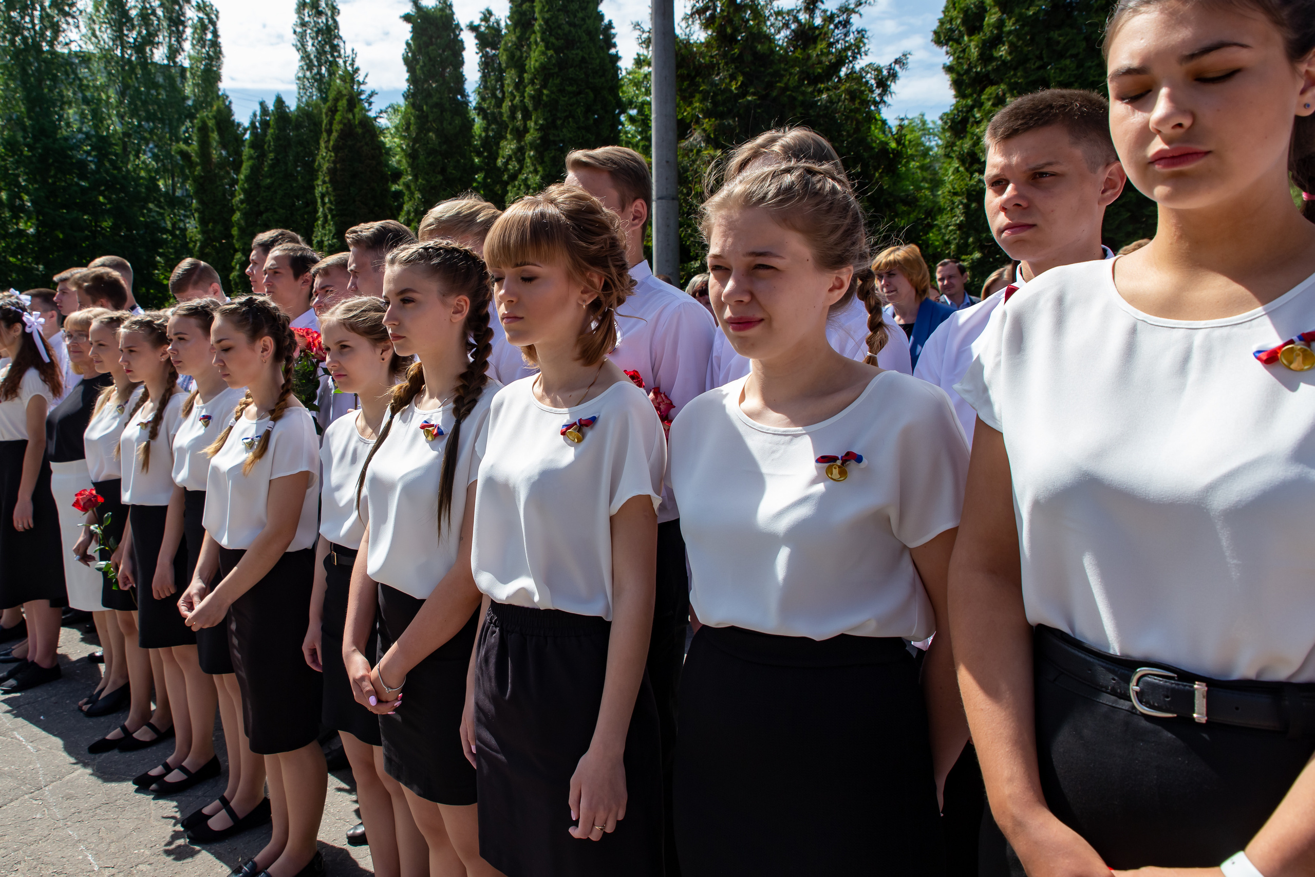 Школьная фото и видеосъёмка. Свадебный фотограф Марина Суворова и видеооператор Олег Петров