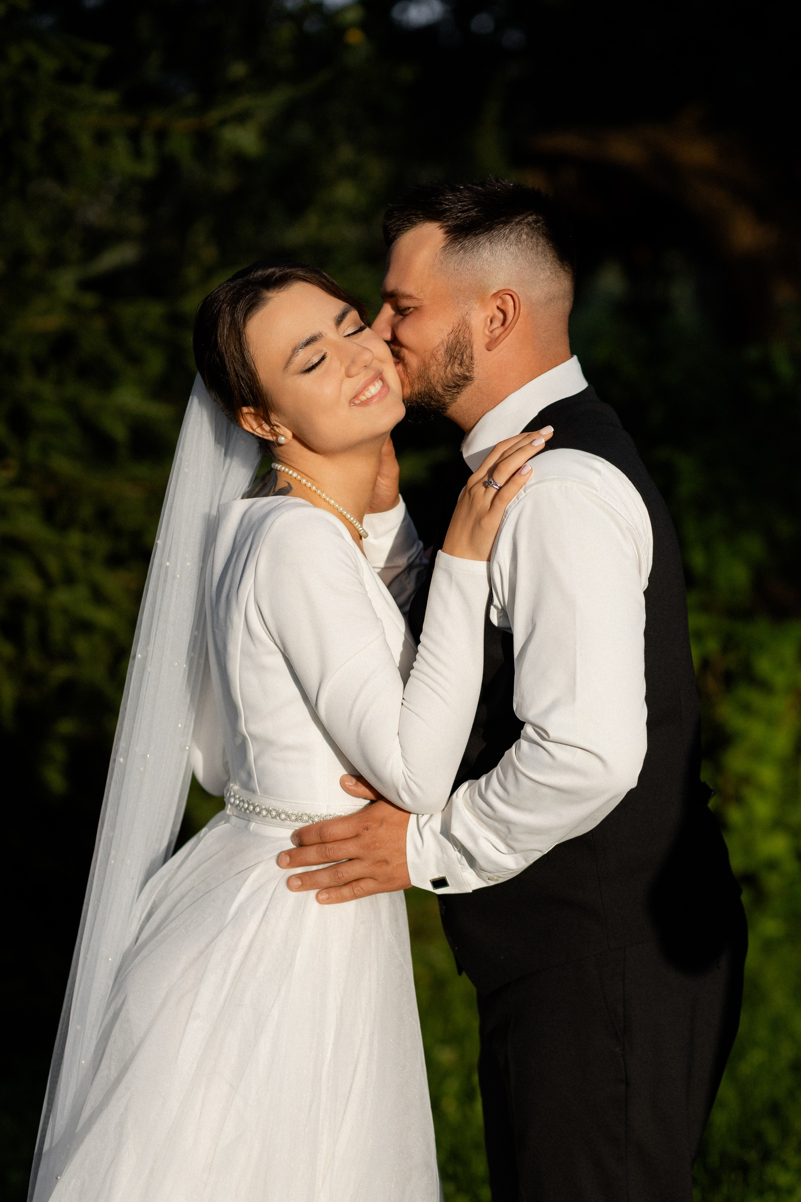 Свадебная фотосессия в агроусадьбе Лабодянка в Минске. Свадебный фотограф в Минске/Беларуси Сергей Спиридонов