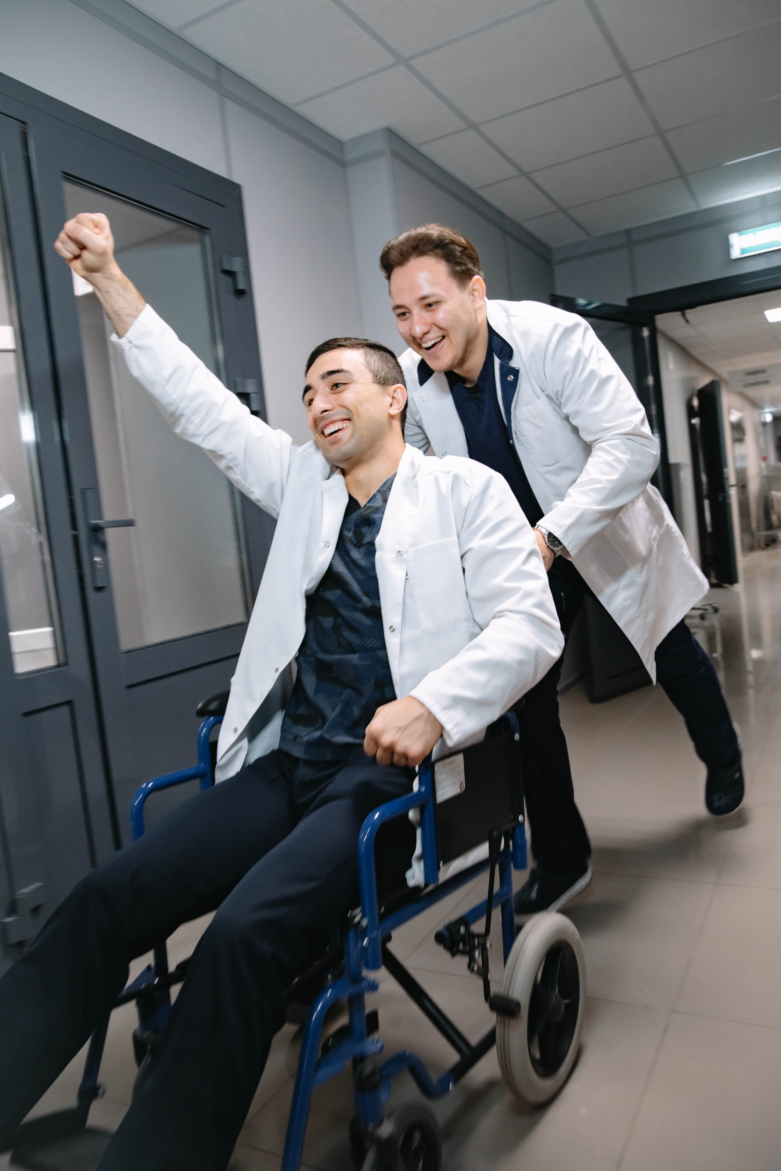 Выпускники. Фотограф Аделина Raw