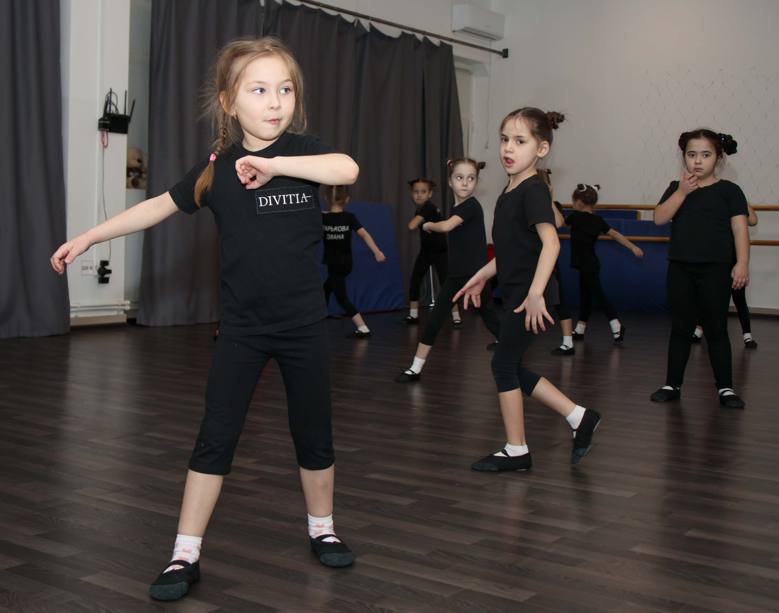 Тренировка в танц. школе. Репортажный Фотограф