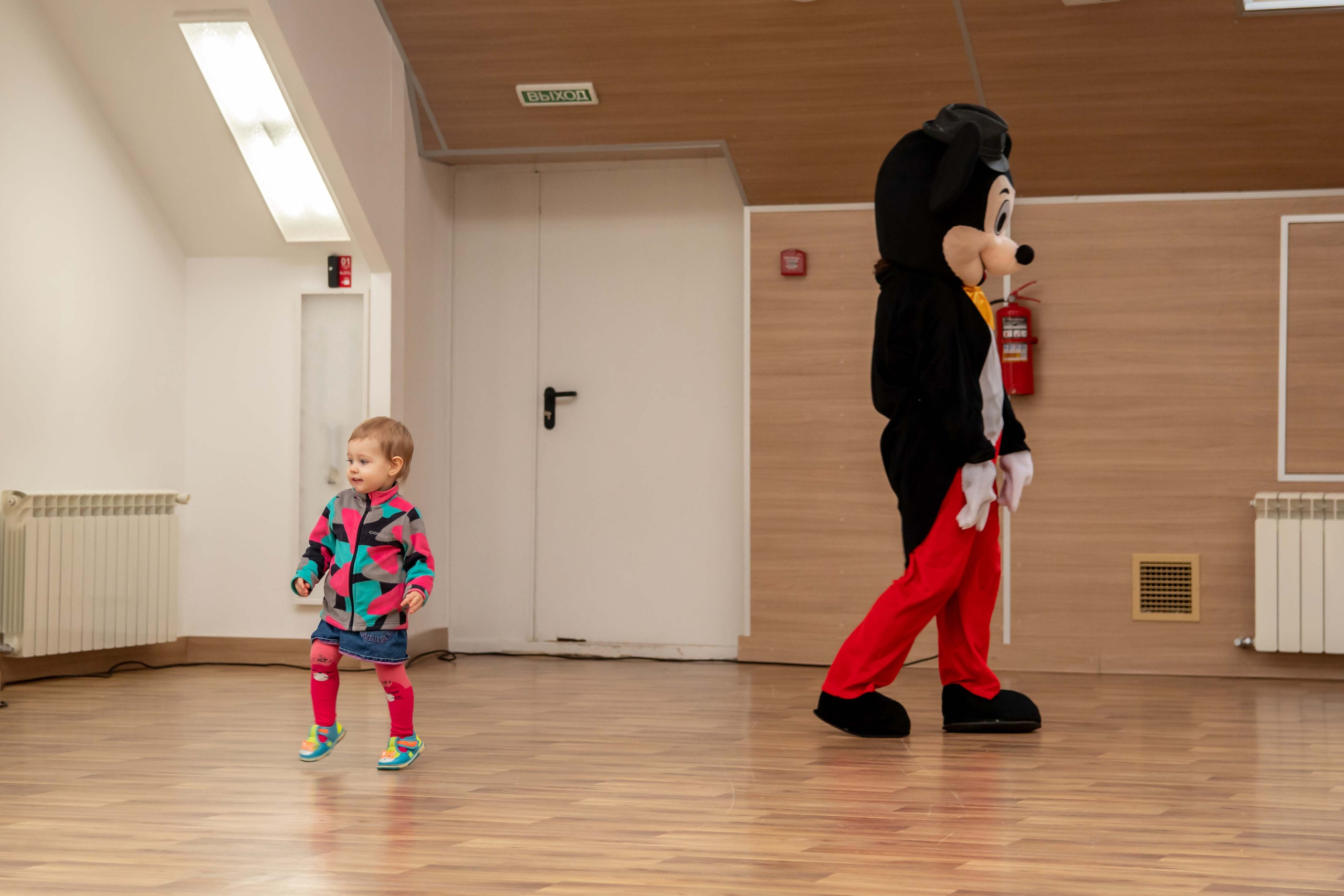 Благотворительный концерт. Часть1: Дети. Репортажный Фотограф