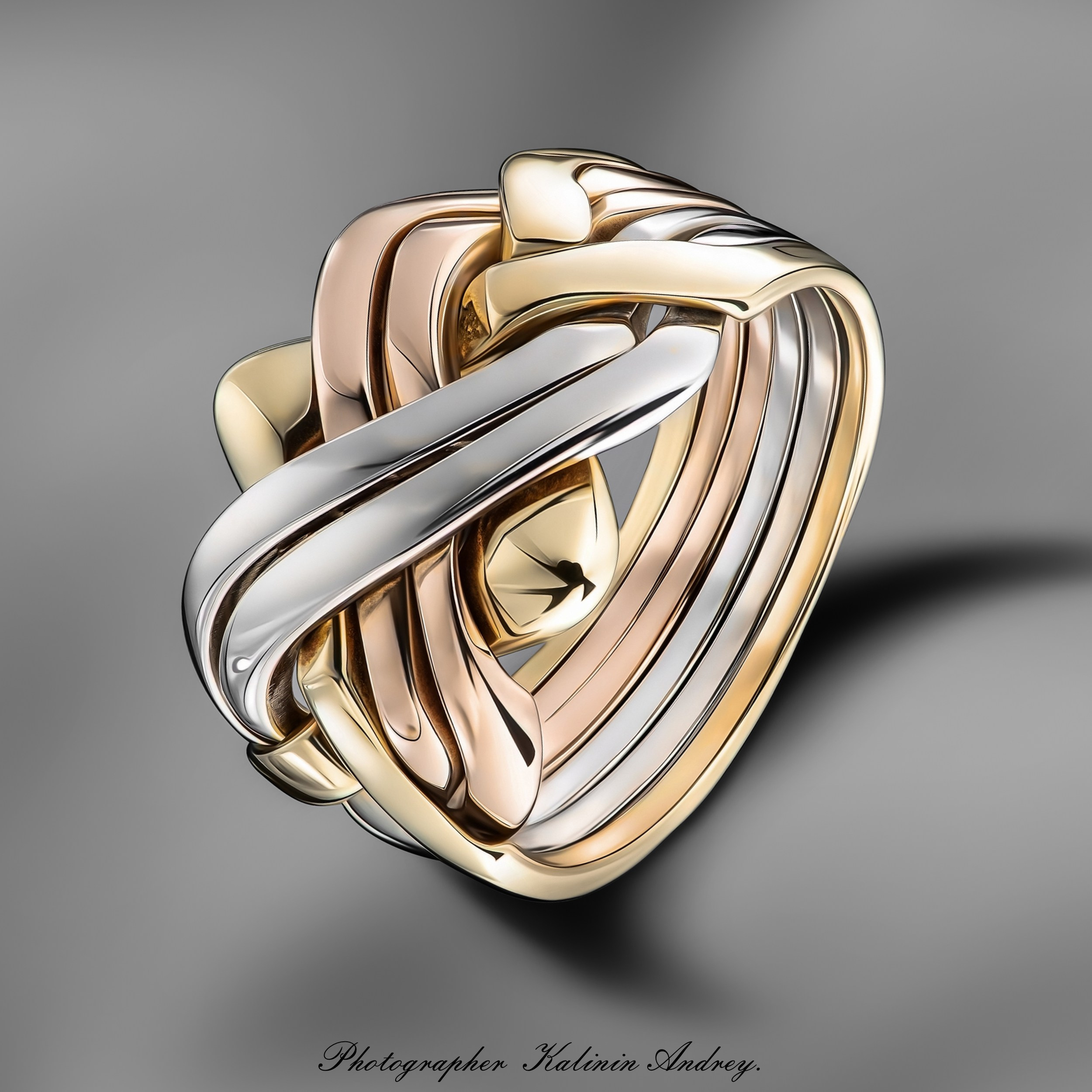 Рекламная эксклюзивная предметная фотосъёмка ювелирных изделий в Москве  тел +7 966-003-13-07. Высококачественная профессиональная рекламная фотосъёмка ювелирных украшений, драгоценных камней в Москве. Обучение, консультация