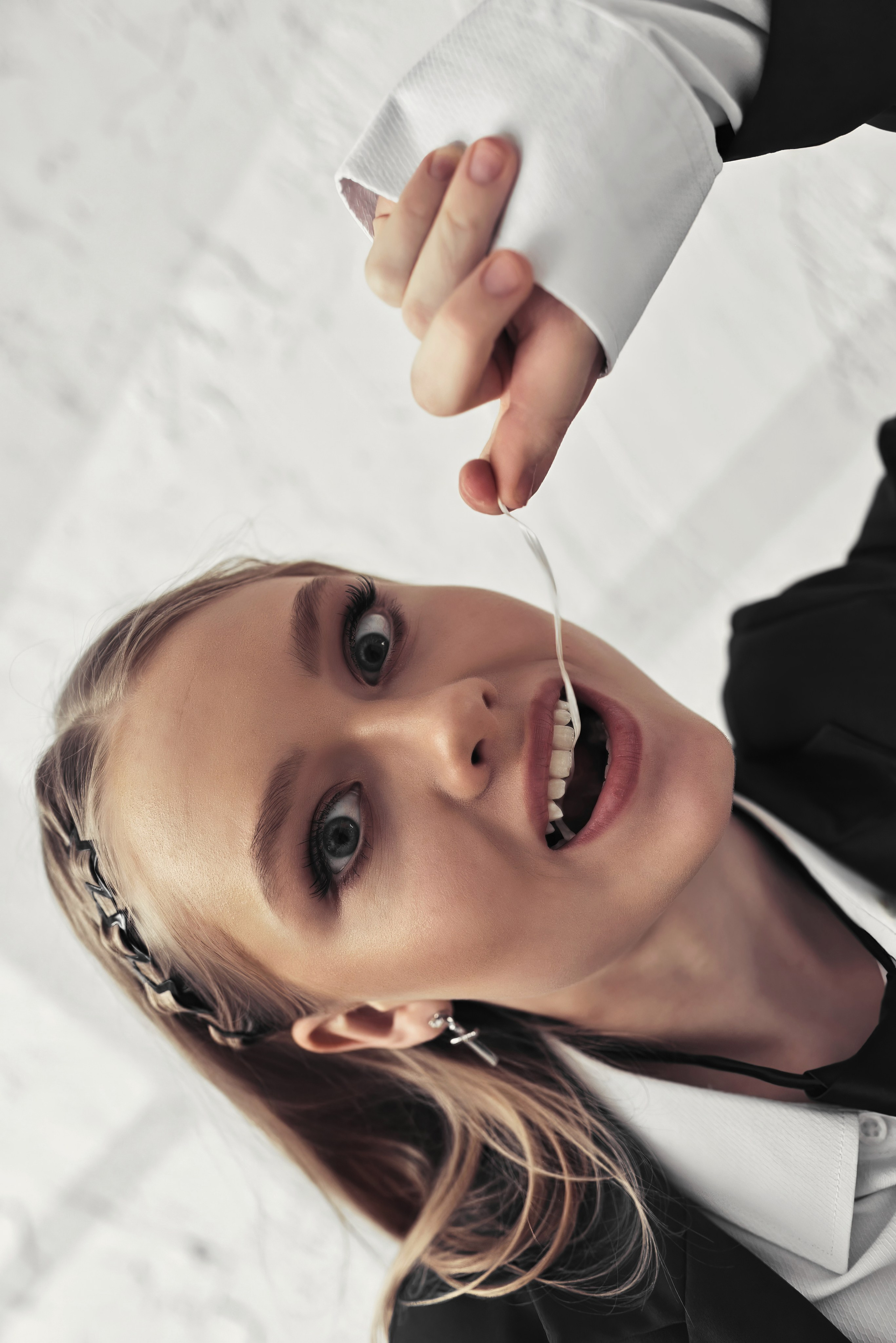 Hold Me!!!. Фотограф Денис Кривопусков