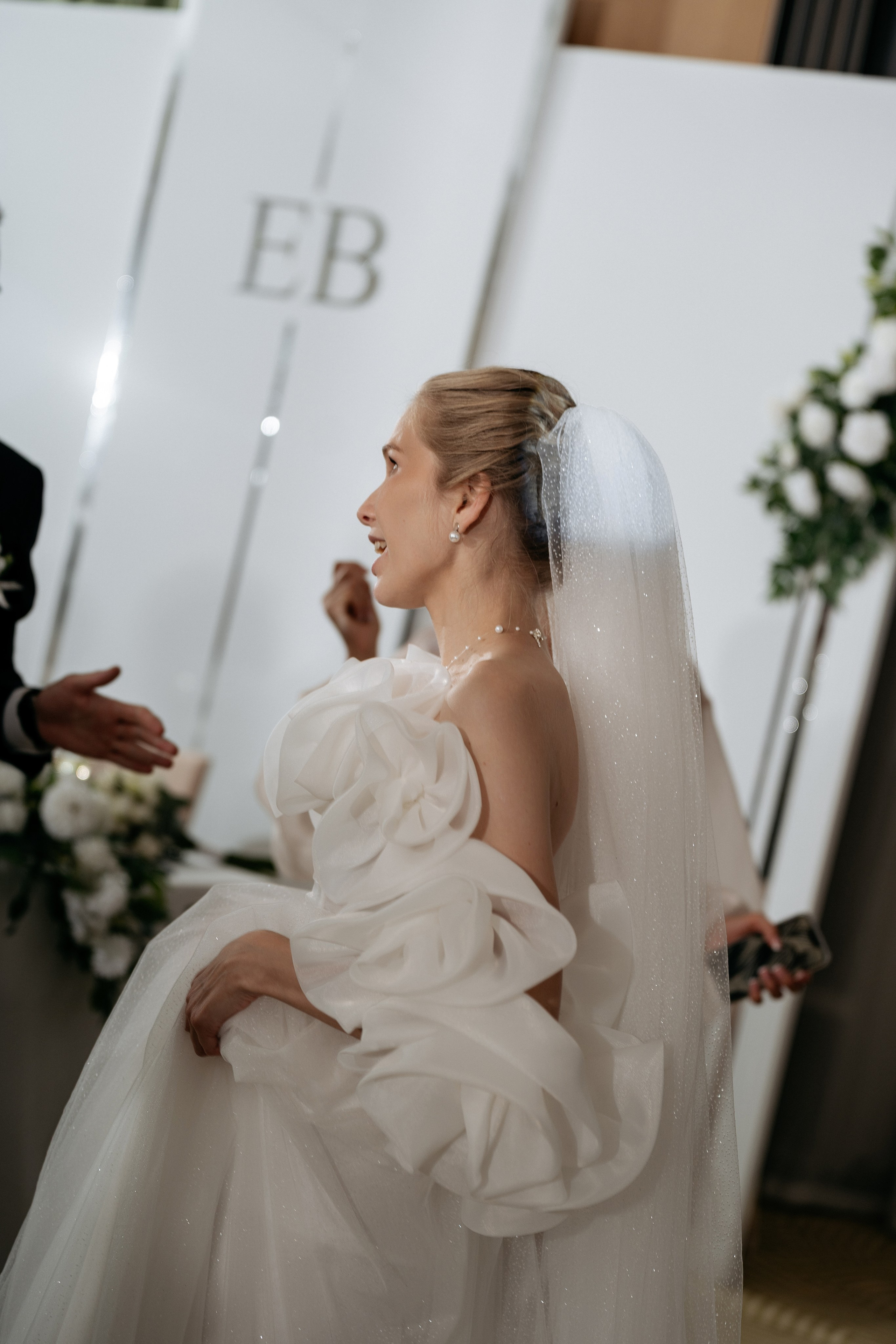 Свадьба в курортном сезоне - фотограф Новороссийск для летней церемонии.